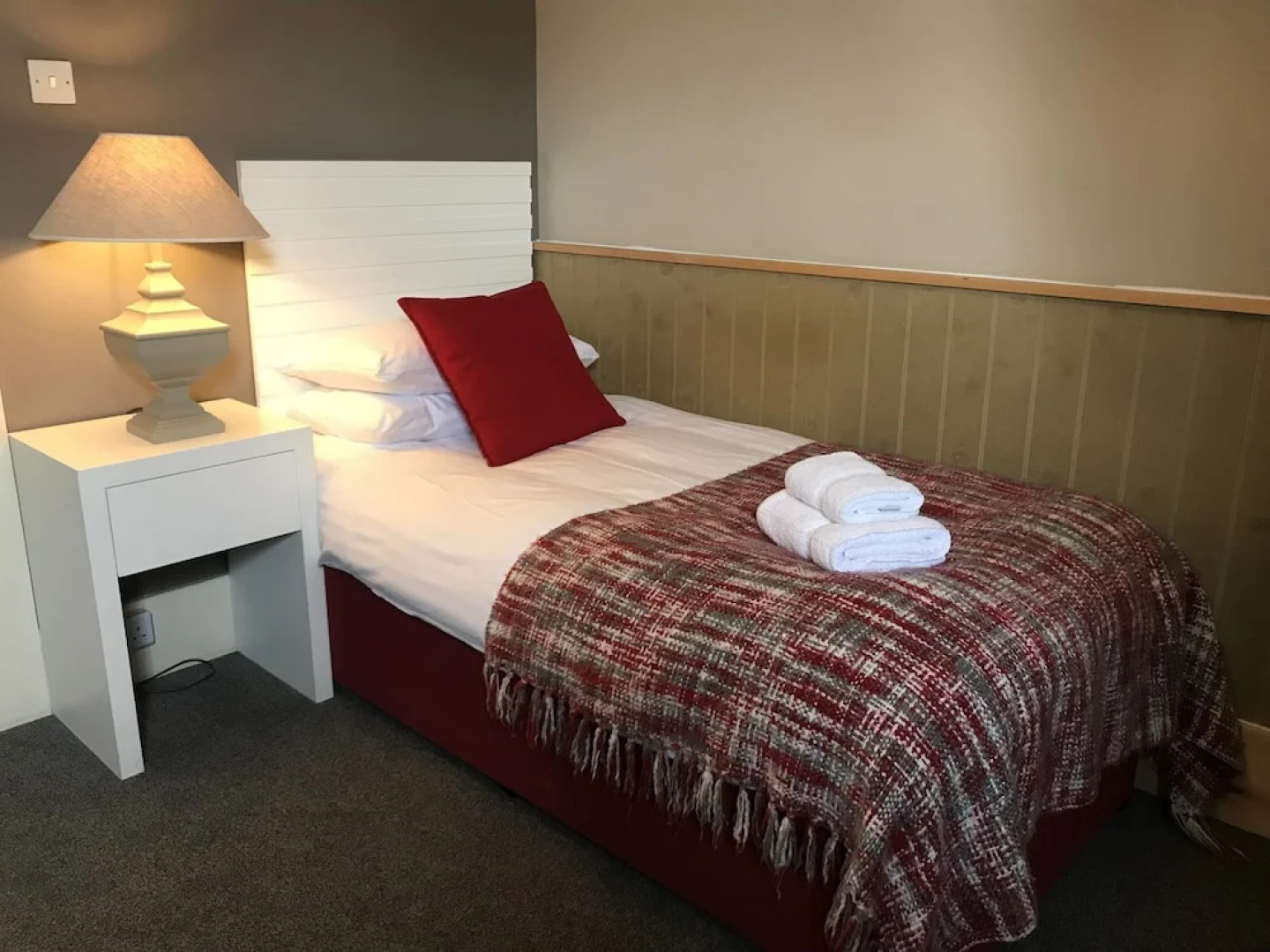 Harper's Steakhouse with Rooms, Southampton Swanwick Marina