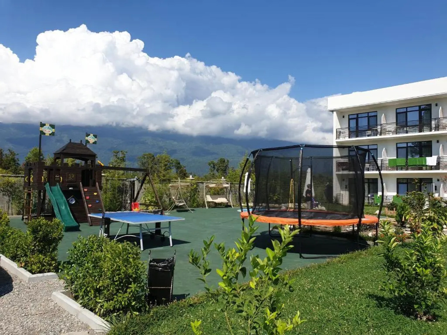 Club Resort Hotel «OASIS»