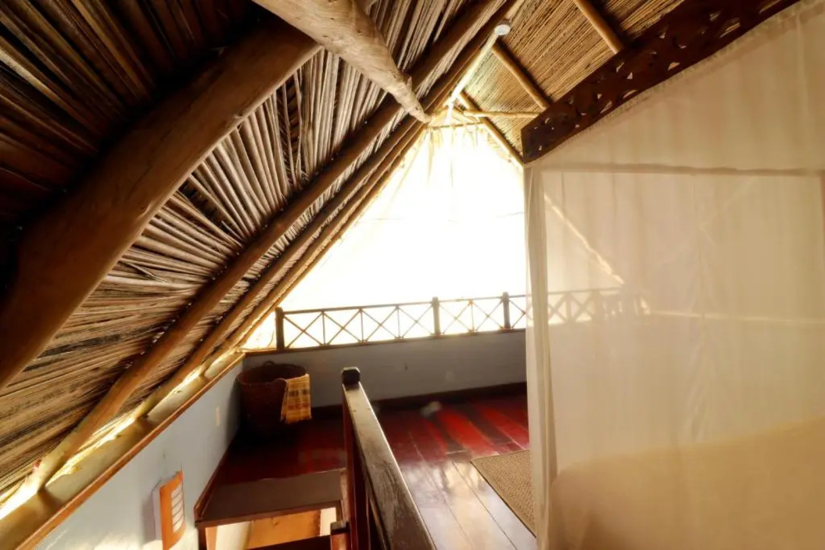 Punta Caracol Acqua Lodge