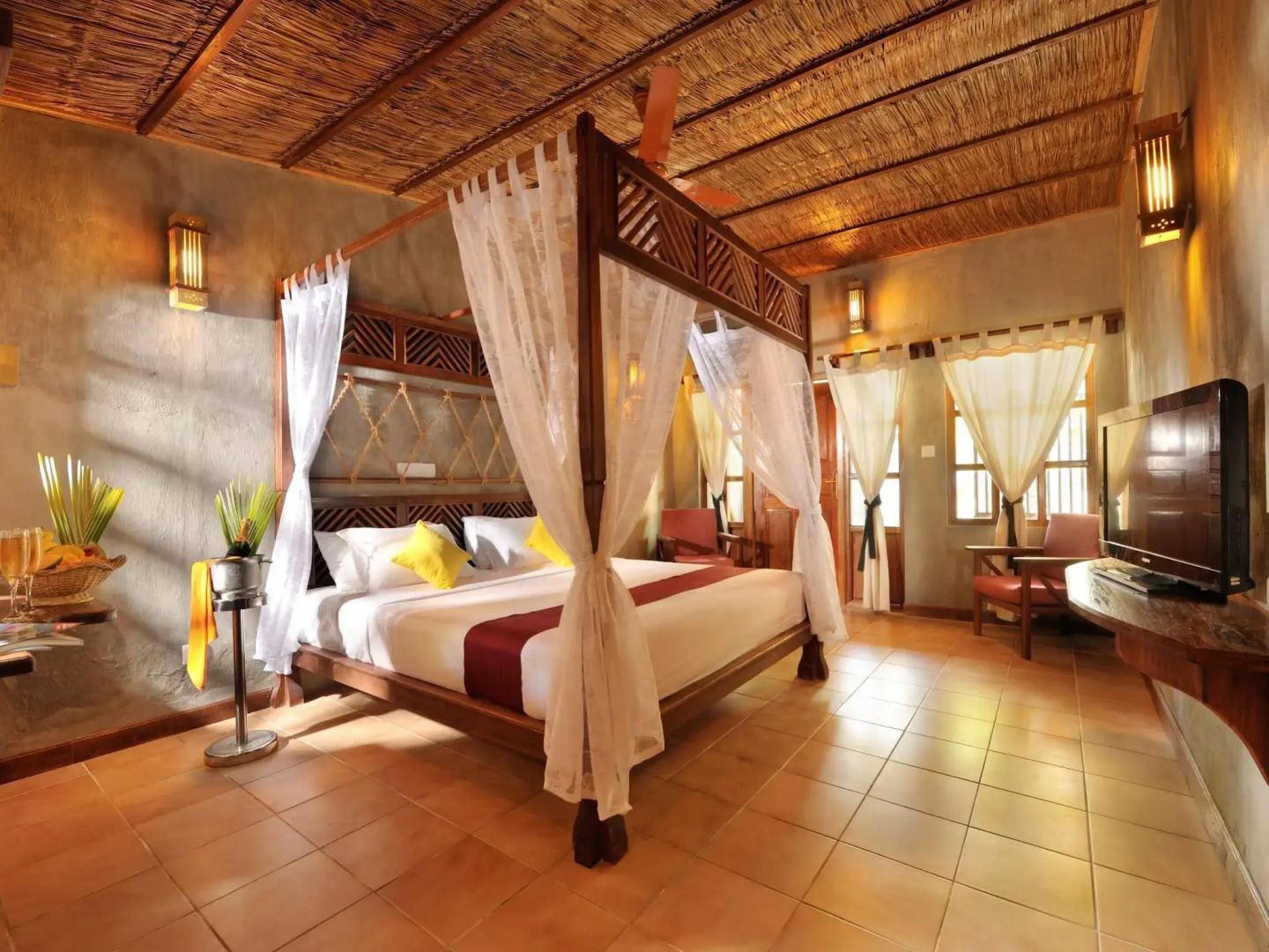 Fun Island Resort & Spa