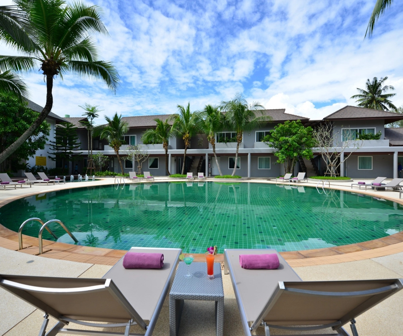 Twin Lotus Resort and Spa - Adults Only