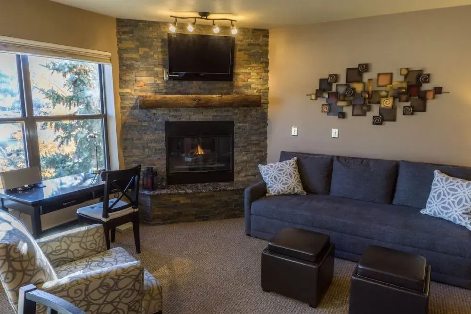 River Mtn Lodge E321