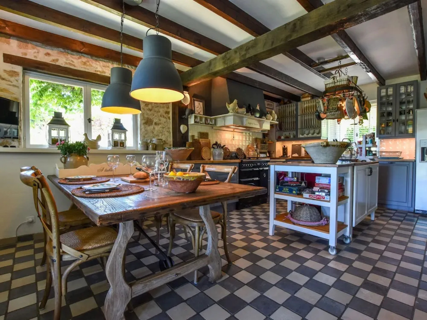 Renovated house with private swimming pool, close to Villefranche-du-Périgord.