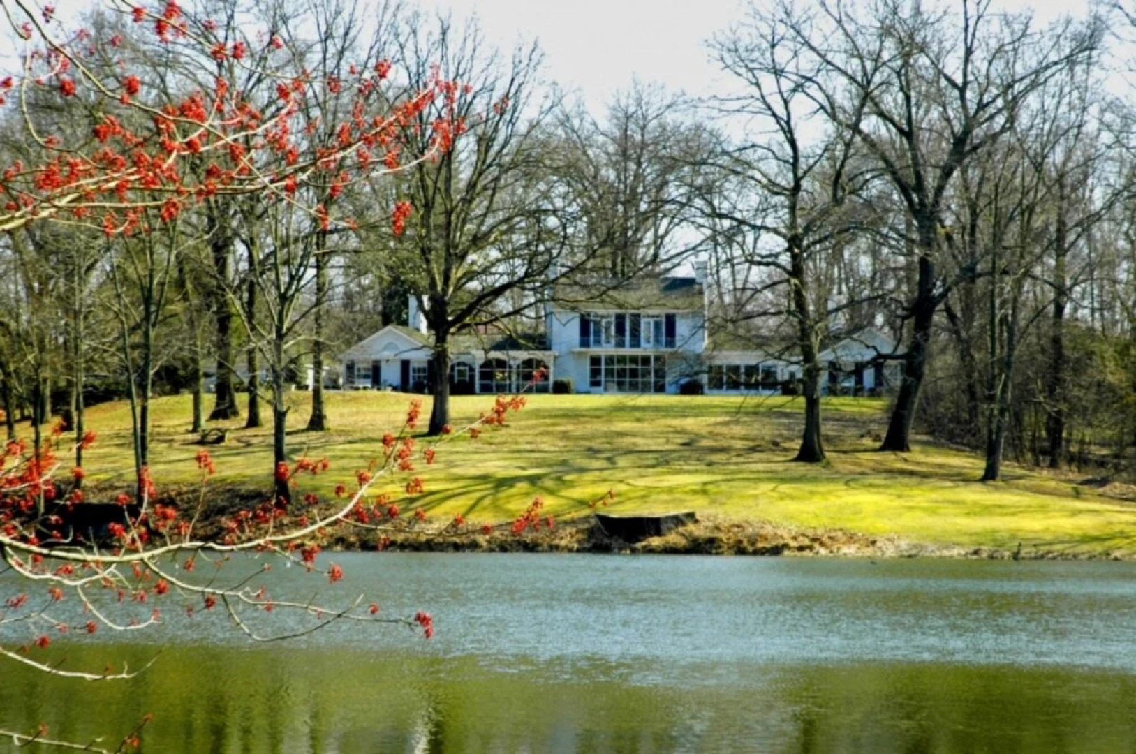 Ruby Lodge at Spring Lake Woods