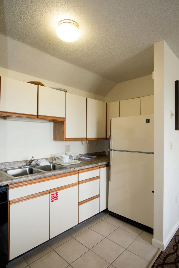 Ogunquit River Inn & Suites