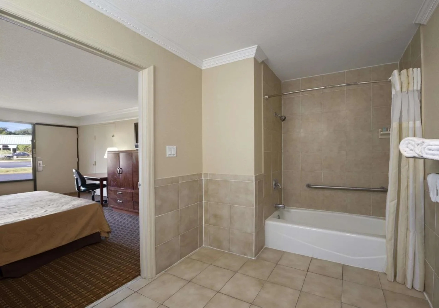 Studio 6 Suites Hinesville, GA