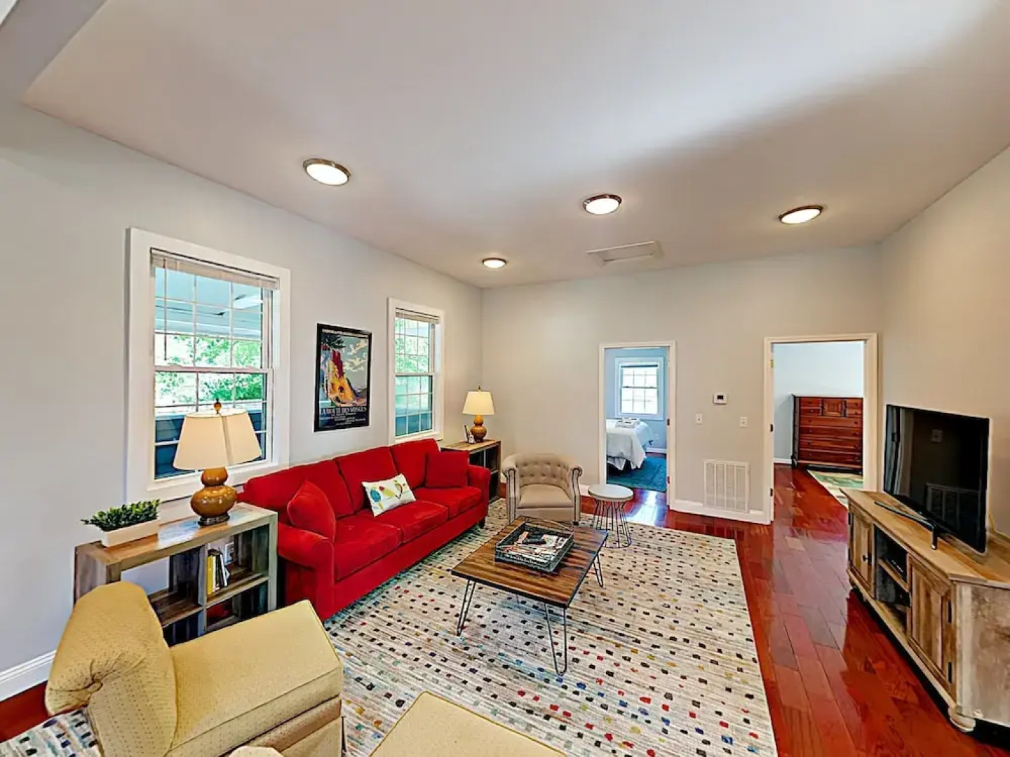 7 3rd Street Home 2 Bedrooms 2 Bathrooms Home