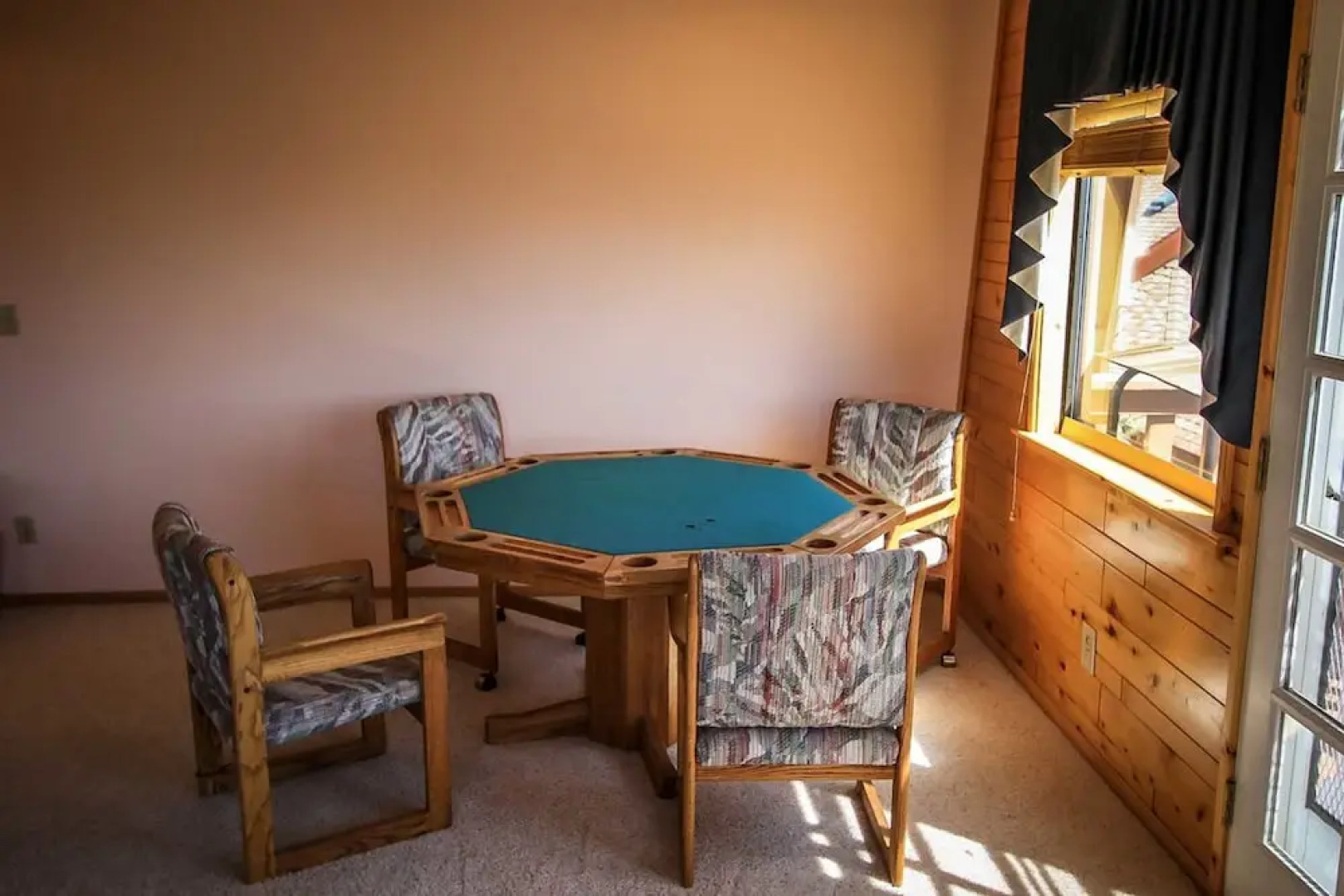 Grande Lodge 1053 by RedAwning