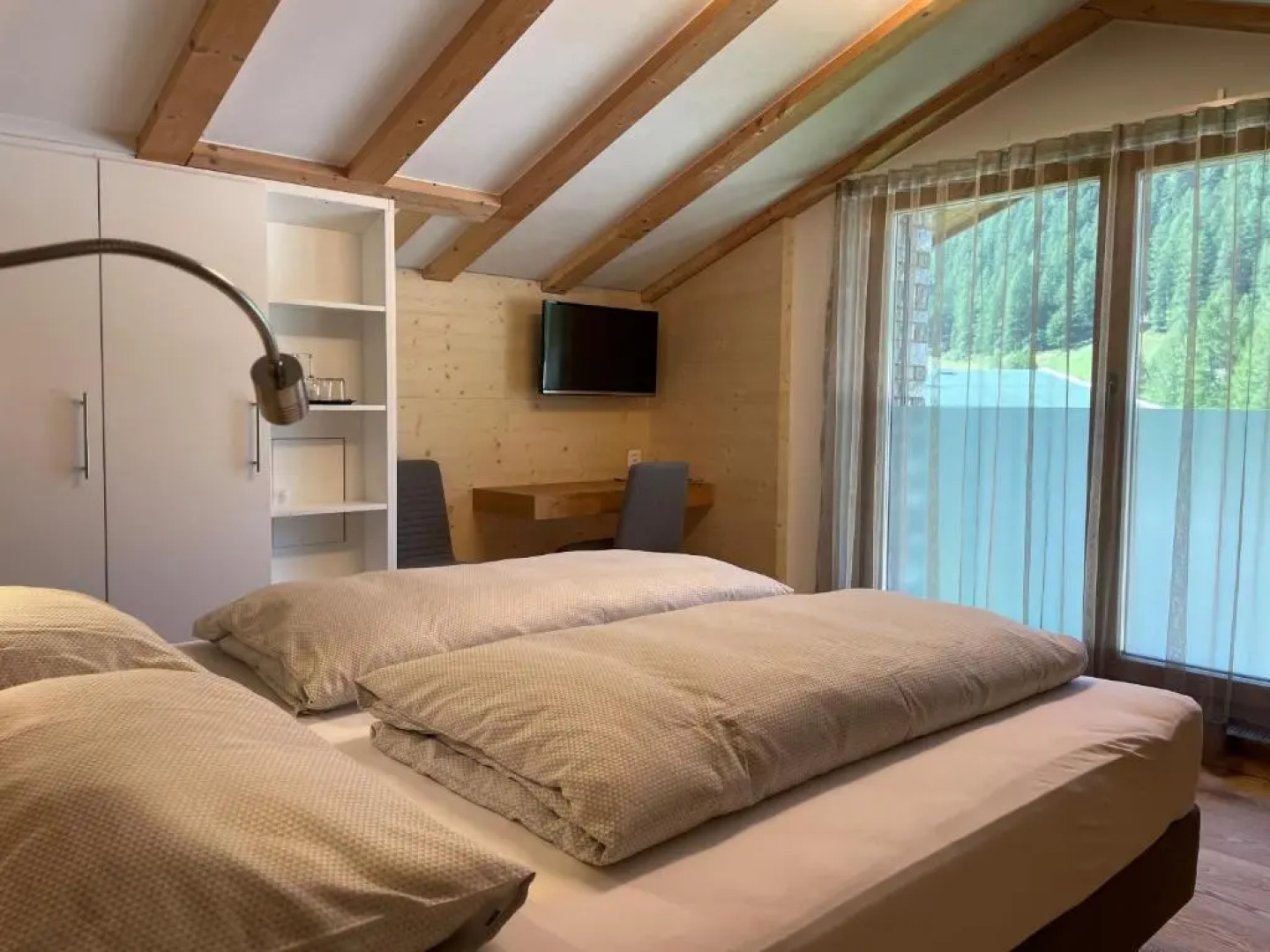 Grischuna Mountain Lodge