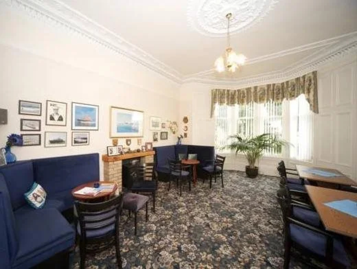 Dellwood Hotel