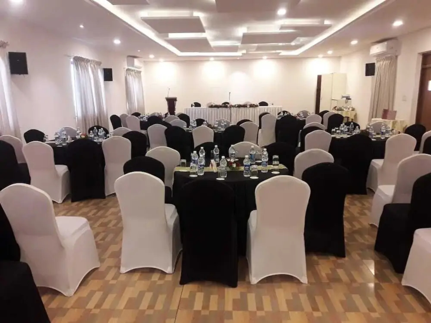 Village Royale, Calangute Beach