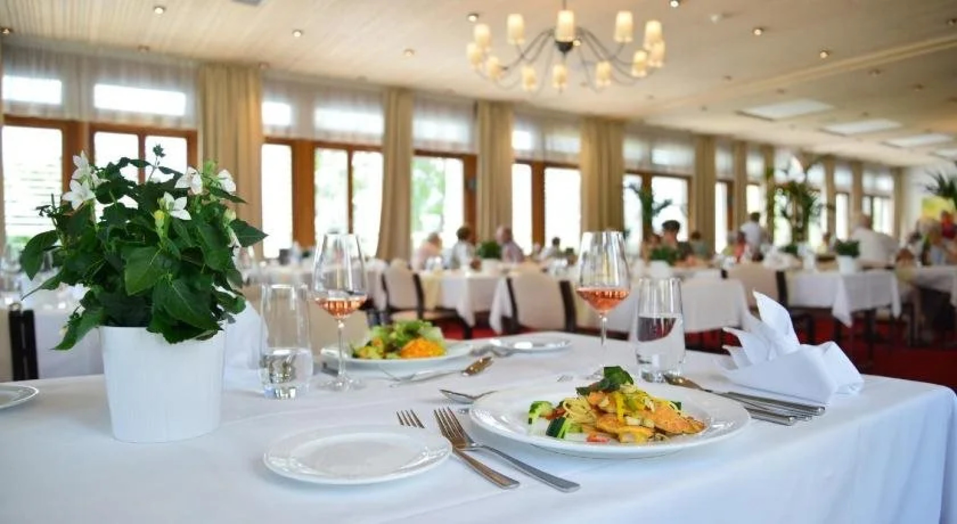 Hotel Kurhaus am Sarnersee