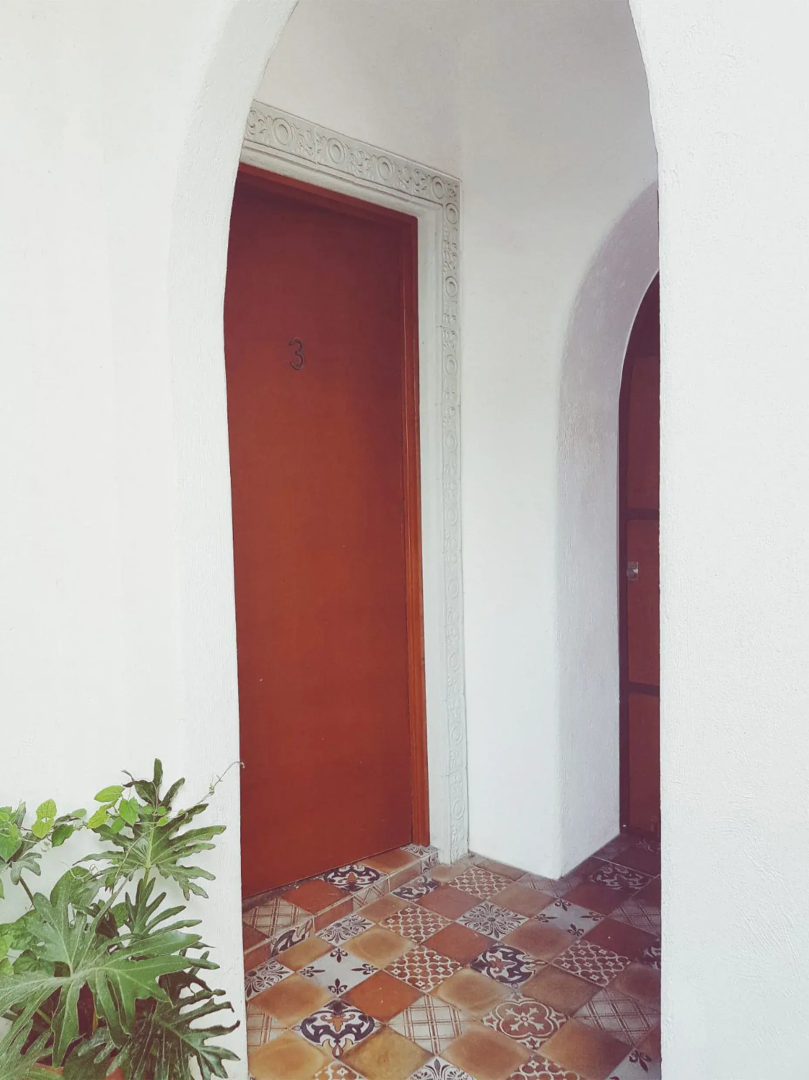 Hoja Santa Hostal