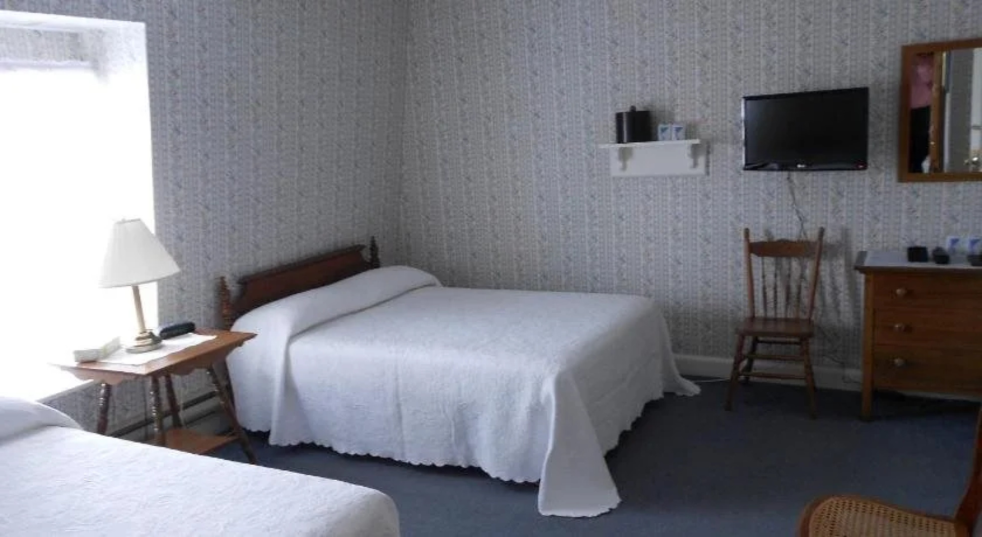 Shaw's Hotel & Cottages