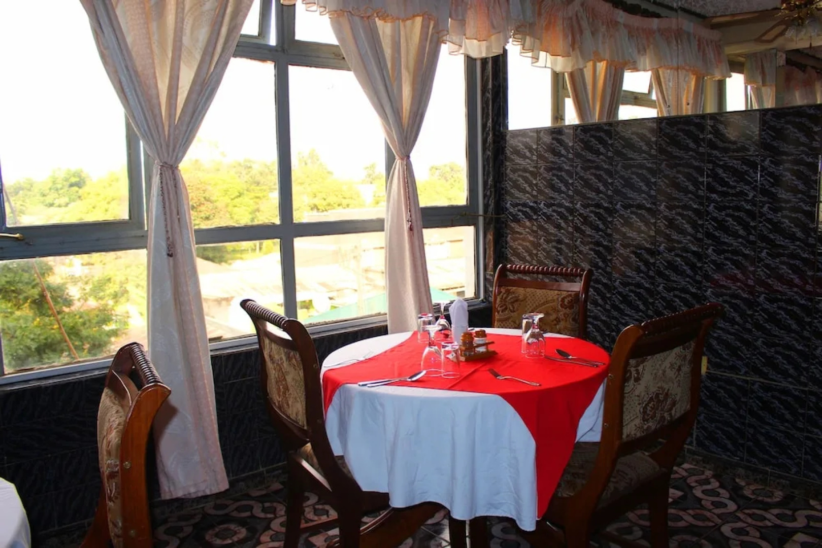 Arusha Bimel Hotel