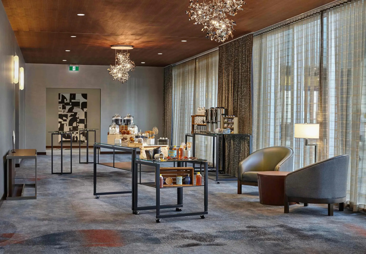 Calgary Airport Marriott In-Terminal Hotel