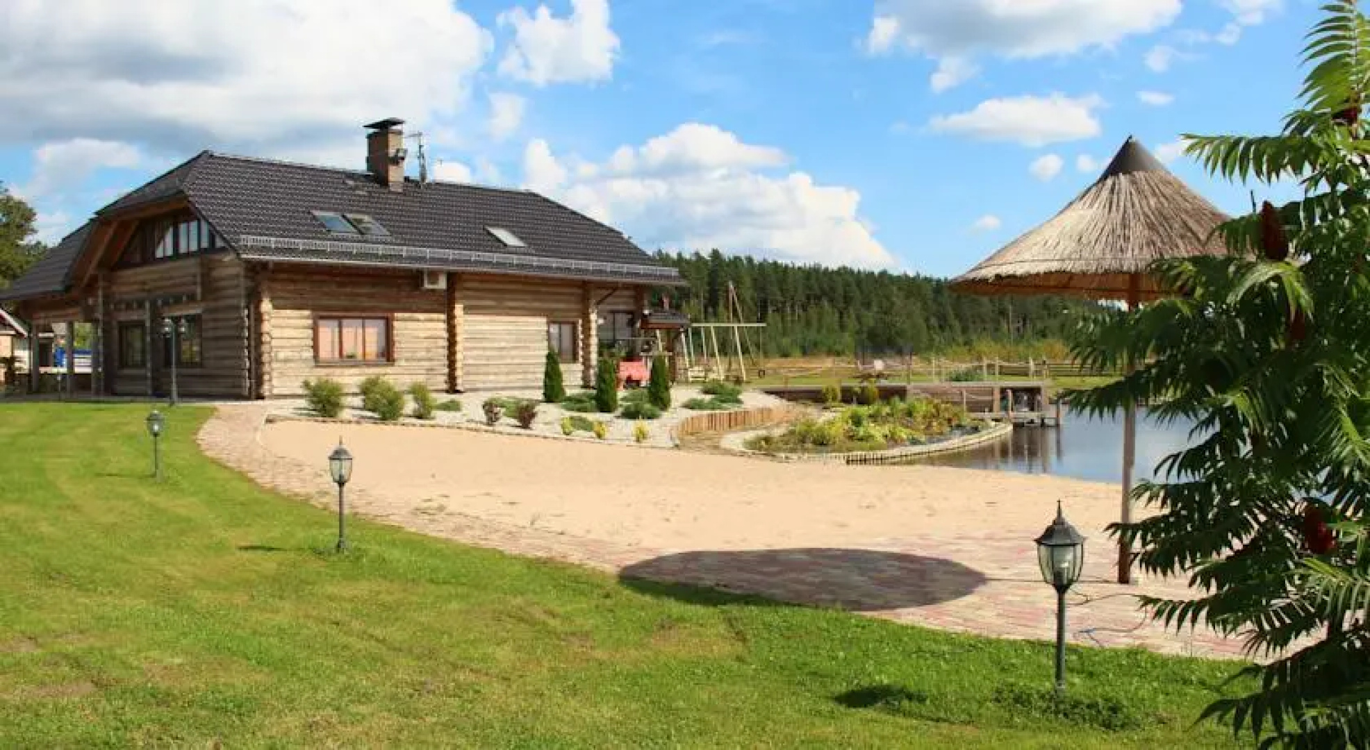 Woodvilla
