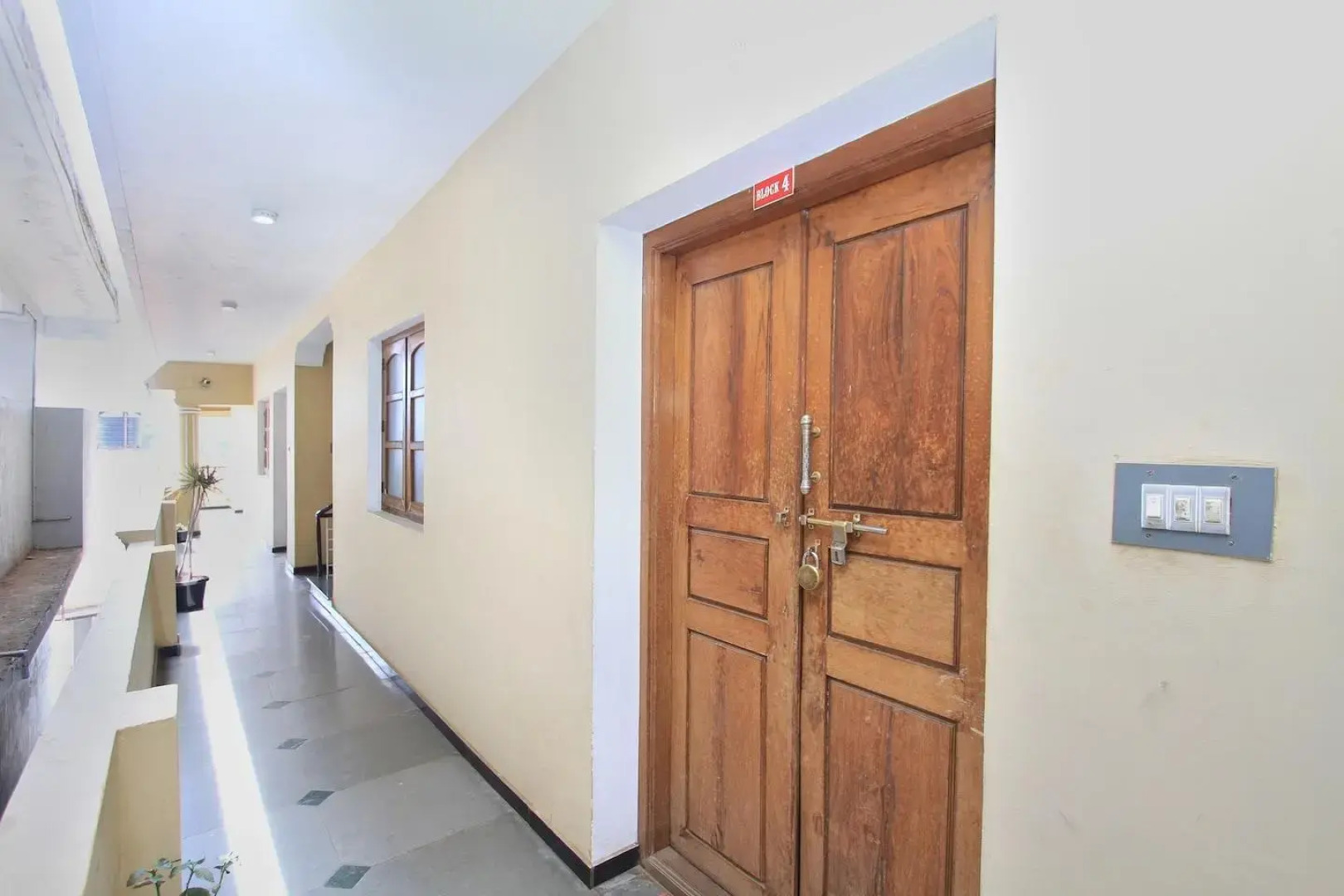 OYO 13597 Travel Stay Residency