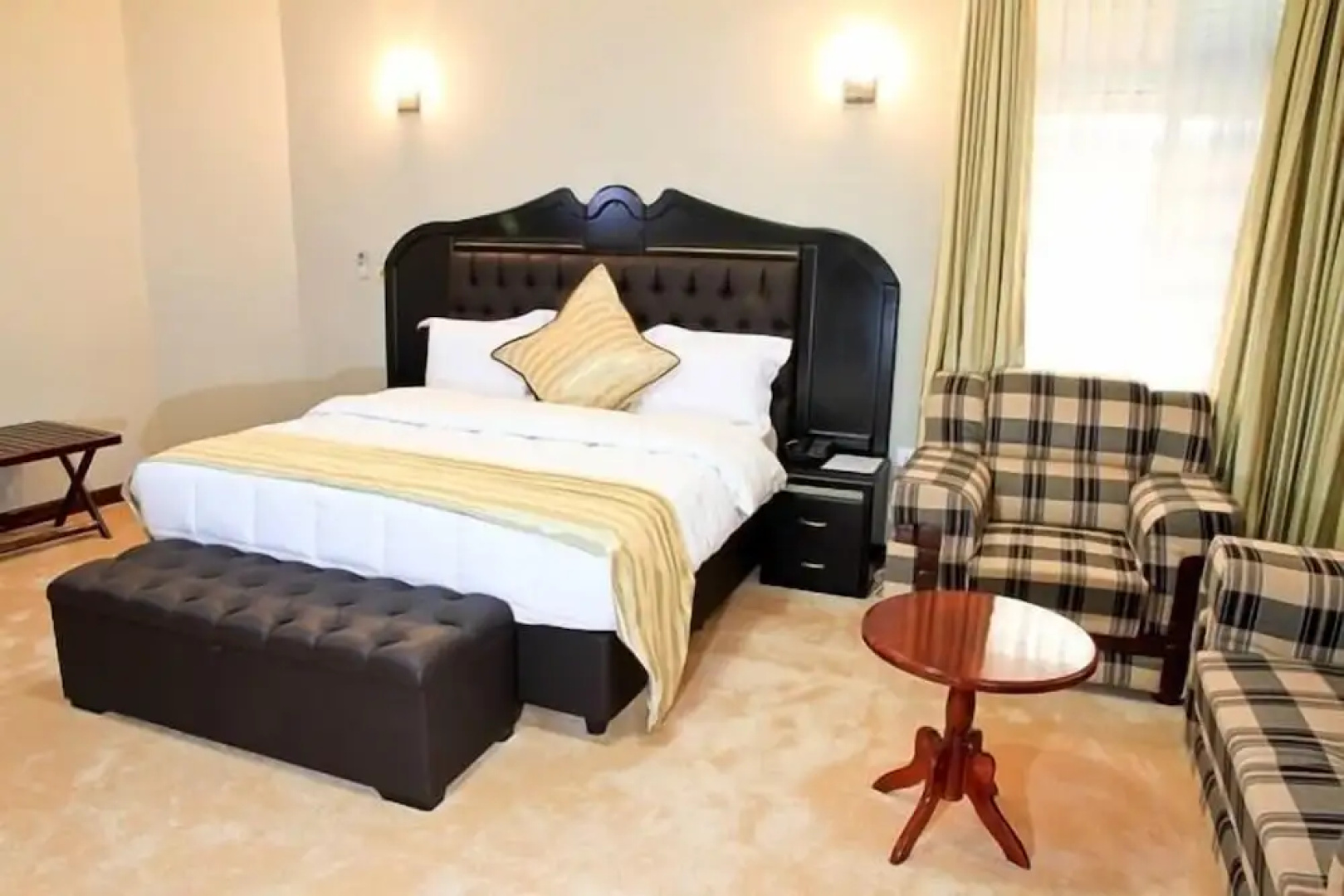 New Agena Hotel