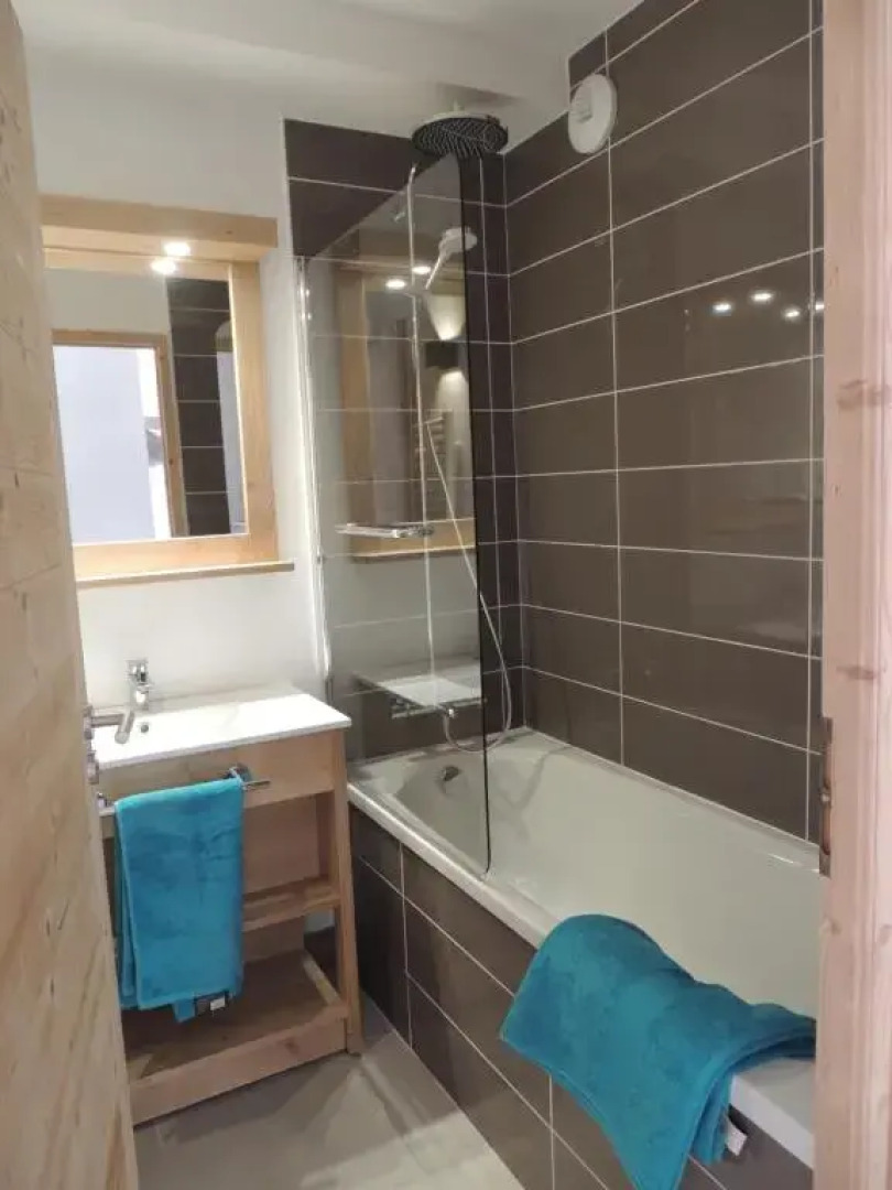 Luxury 2 Bedroom Apartment with view of Mont Blanc