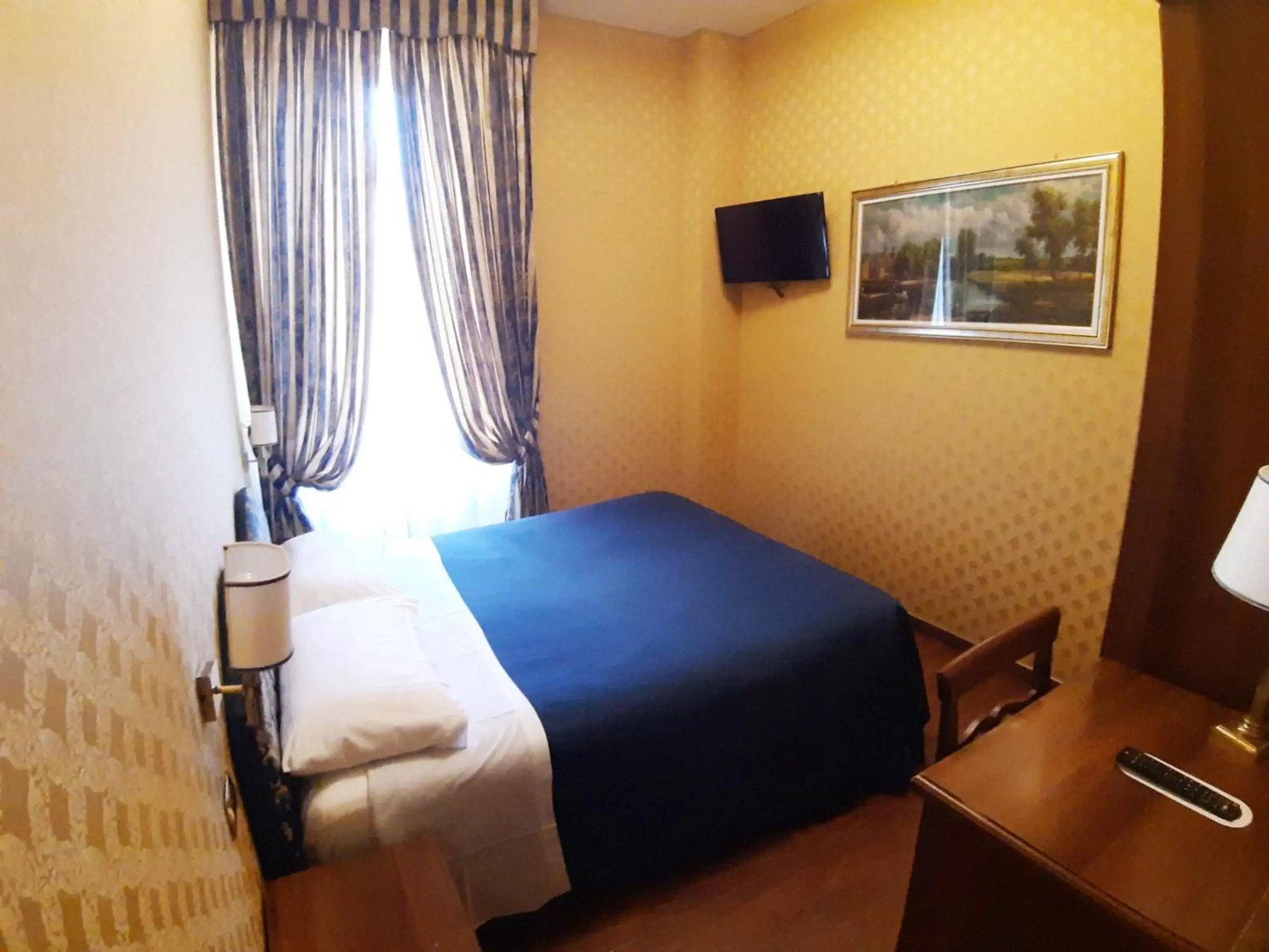 Mariano Hotel