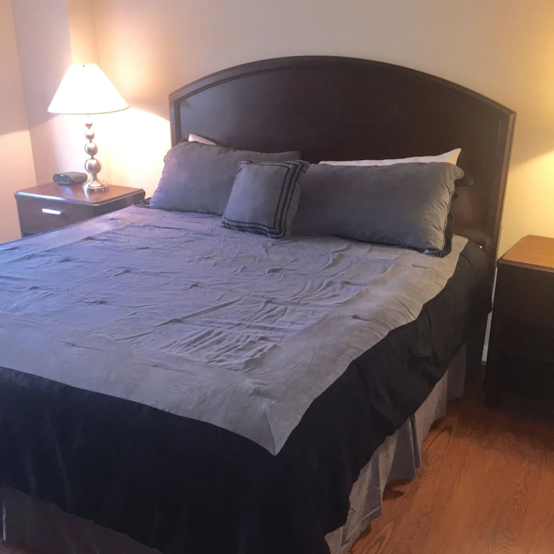 Sedona-Slate by BOQ Lodging
