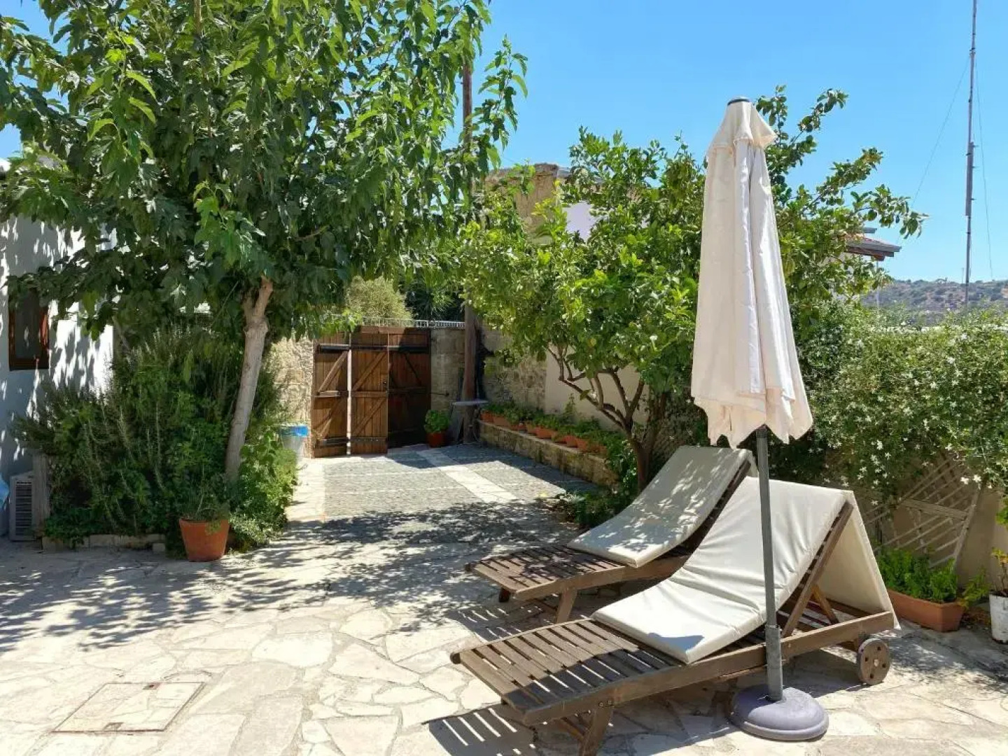 Evkarpos Country House