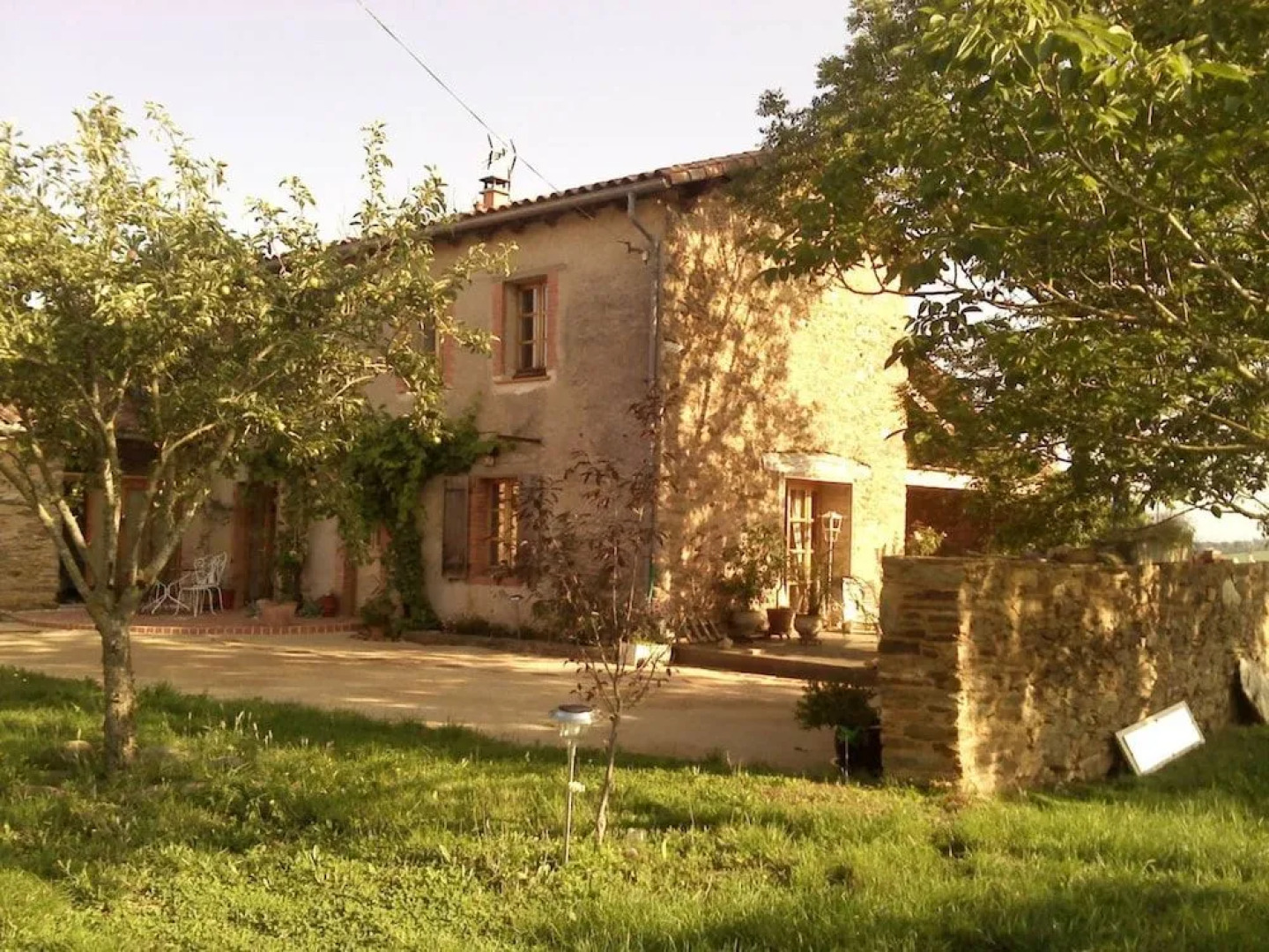 Chambres d'Hôtes La Cardère