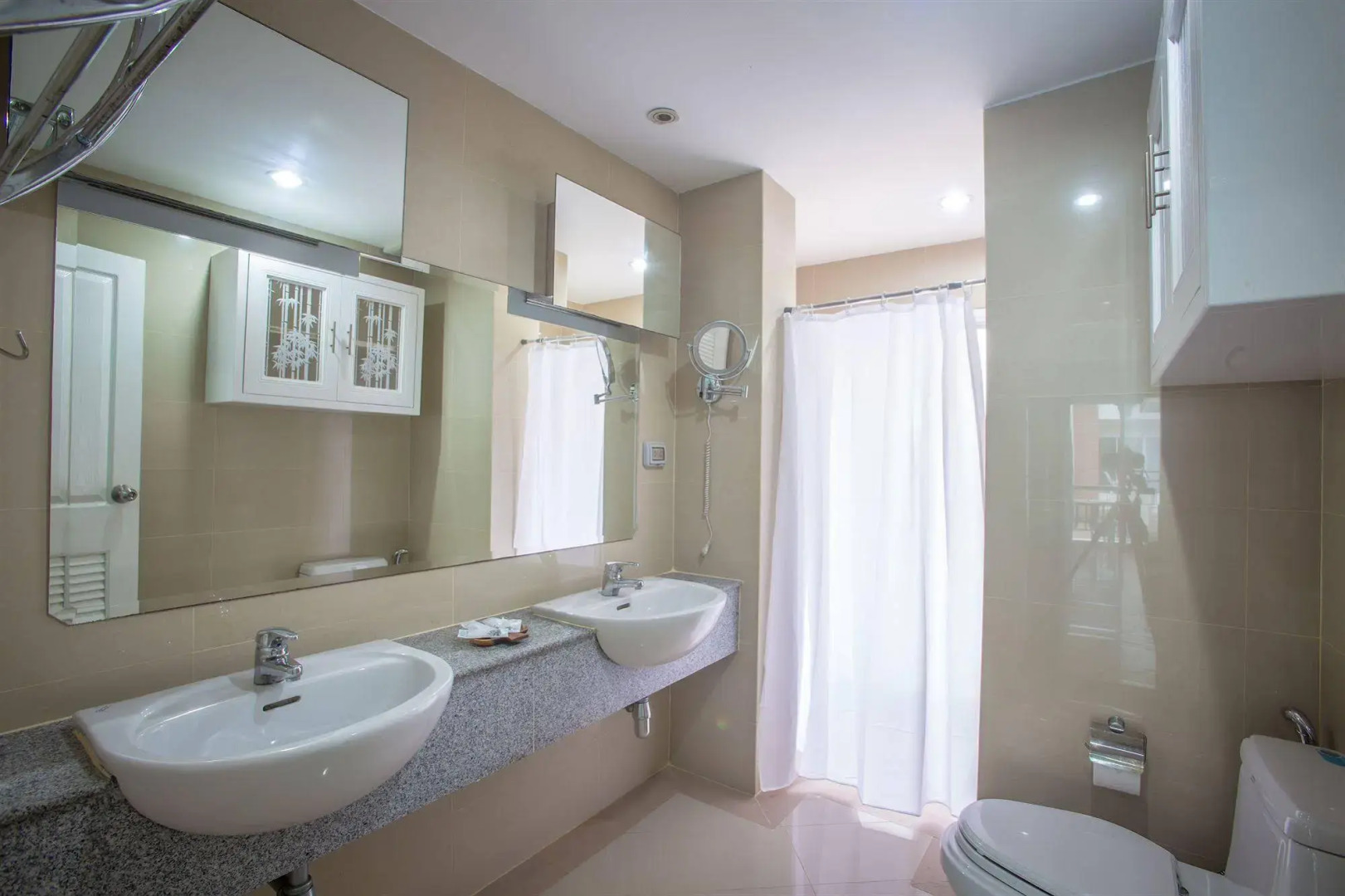 Wonderful Pool House at Kata