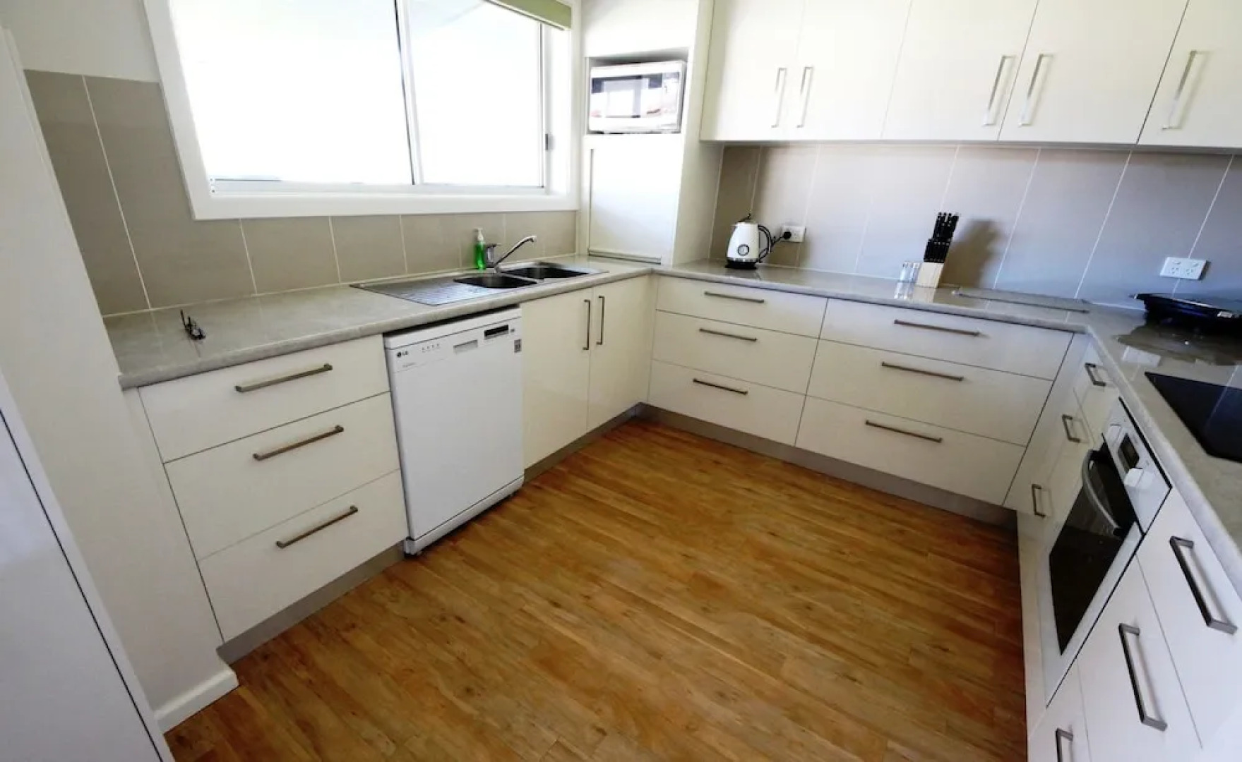 Briney Mia at Hat Head