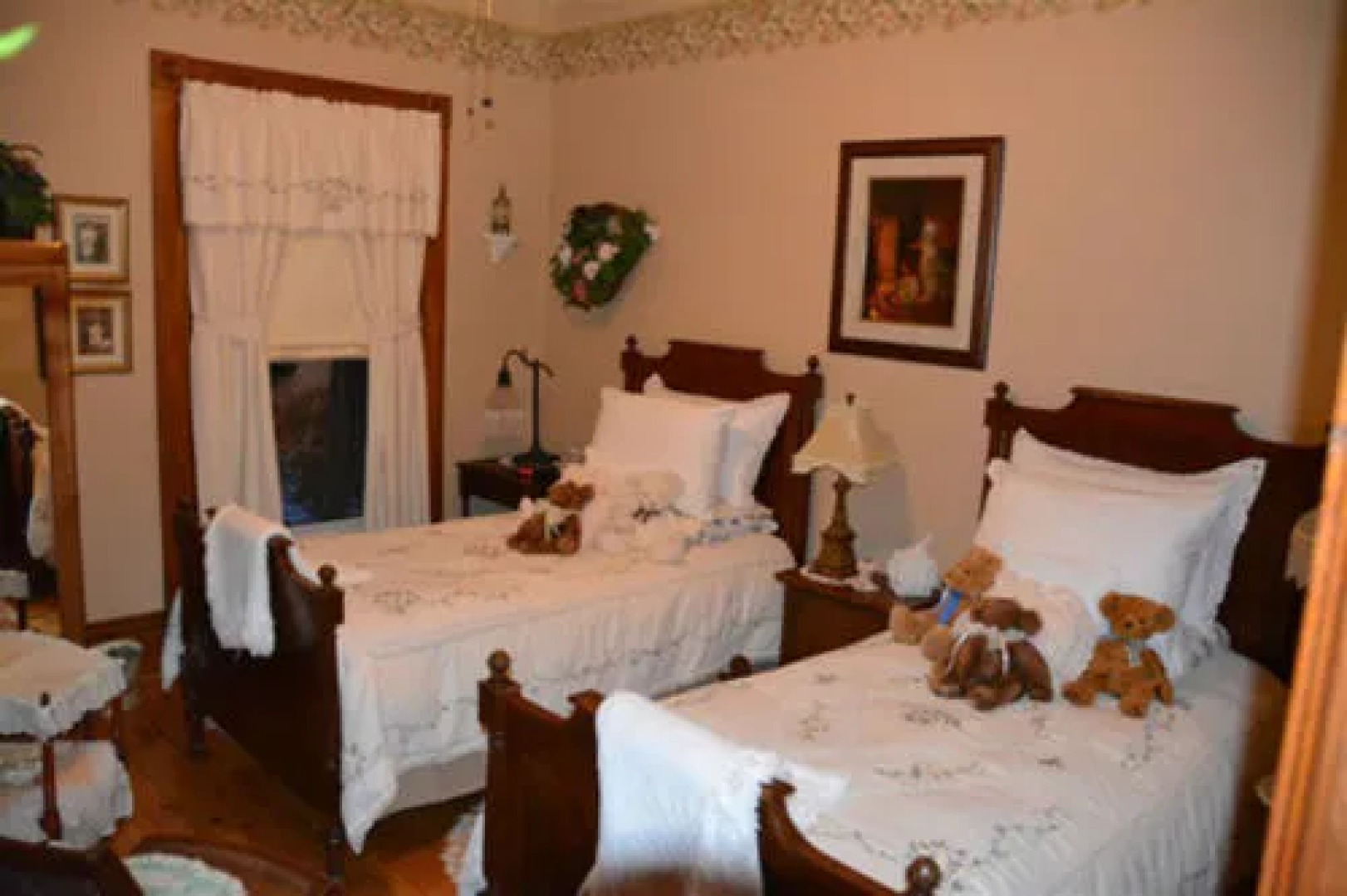 The Country Doll House B&B