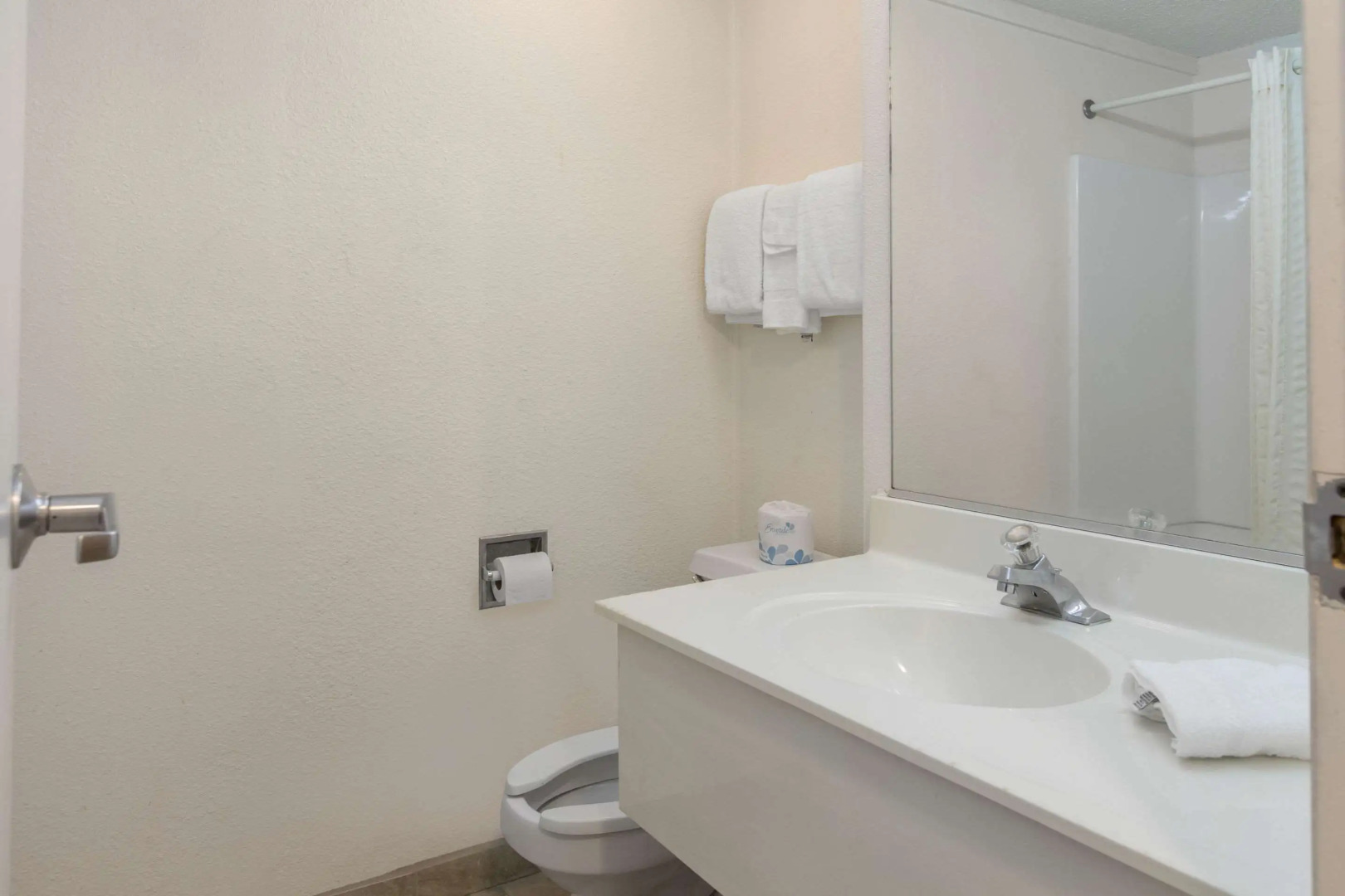 Rodeway Inn Auburn Hills - Detroit