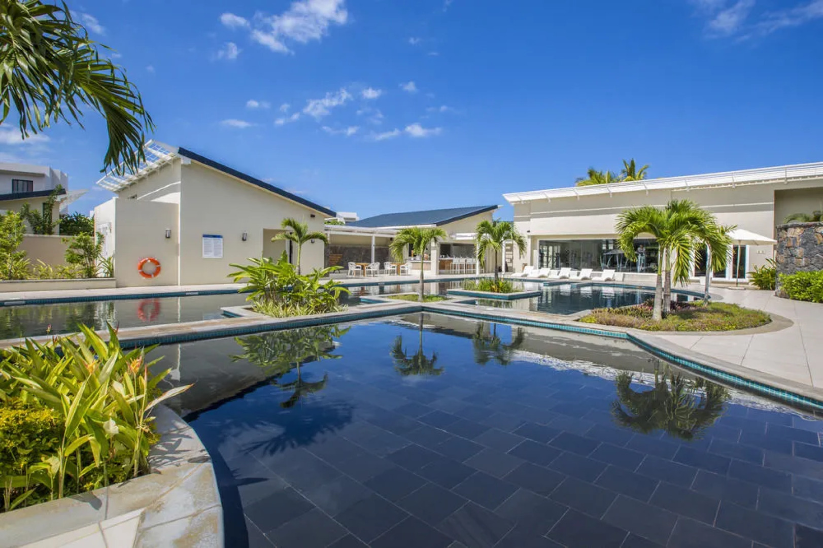 Centara Grand Azuri Residence & Suites Mauritius
