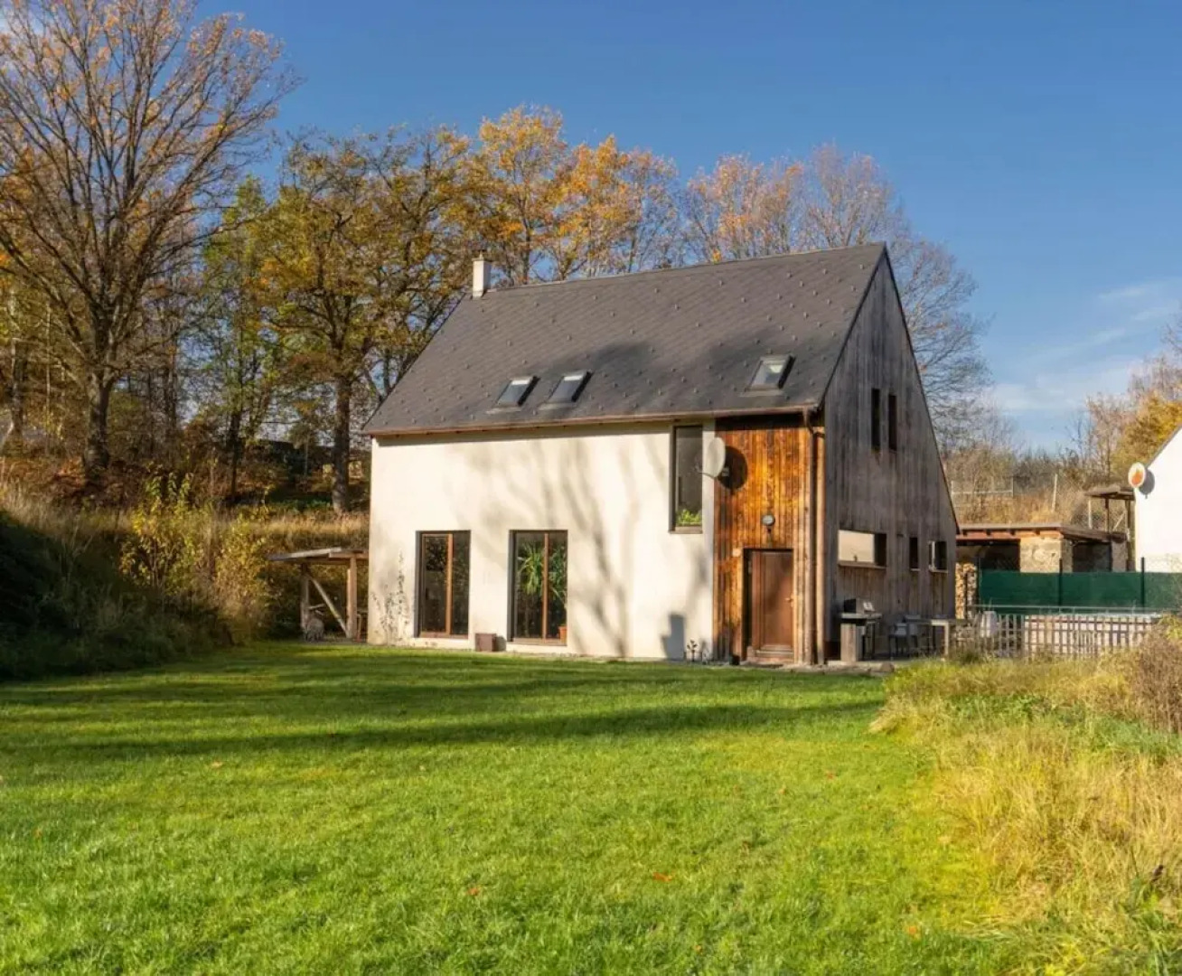 Beautiful Villa With Spacious Rooms