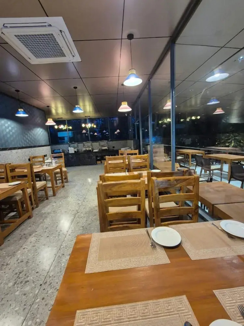 Citrus Prime Hill Queen Resort