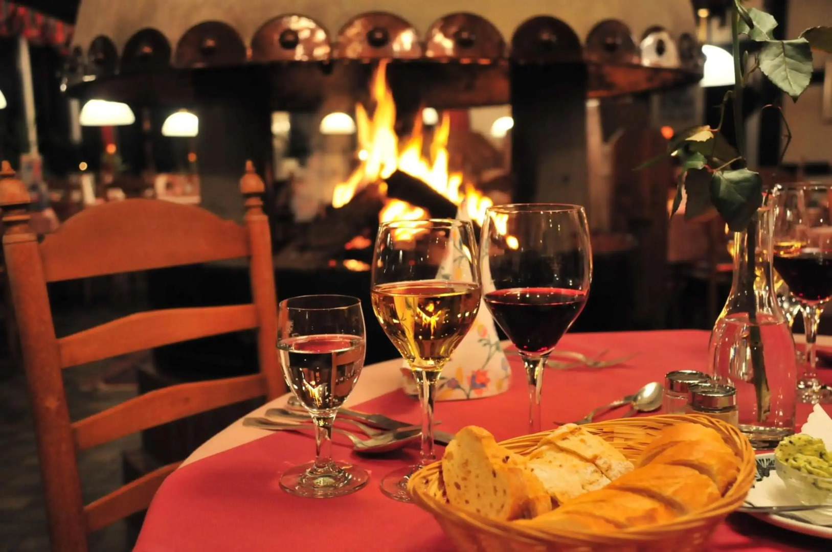 AKZENT Hotel Zur Wasserburg , bed & breakfast