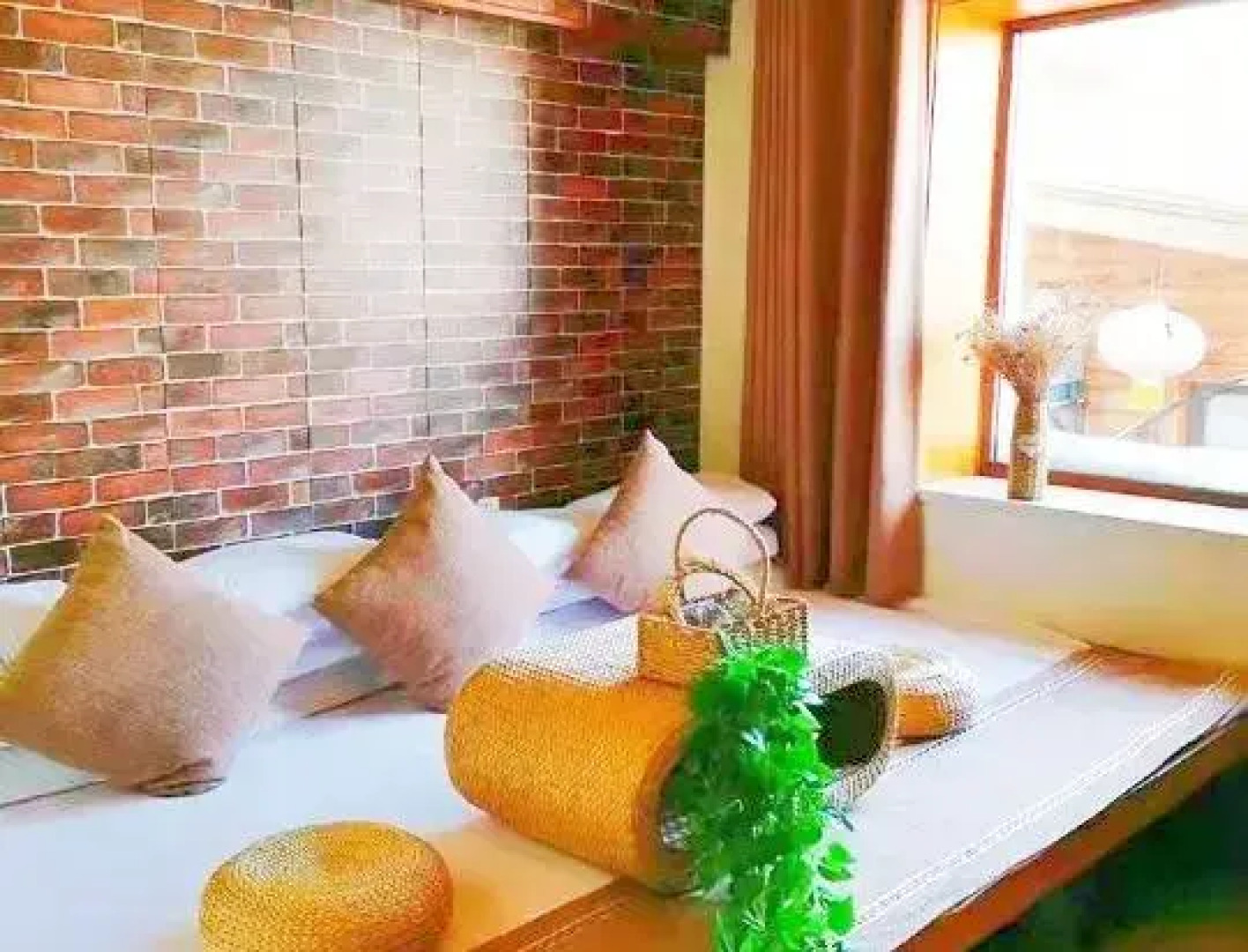 Xuexiang Lanxinmeng Movie Theme Hotel (Xueyun Street)