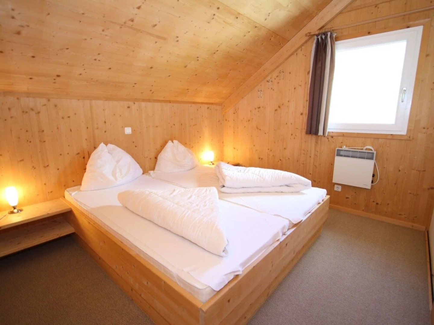 Fancy Chalet in Hohentauern With Sauna & Mountain Views