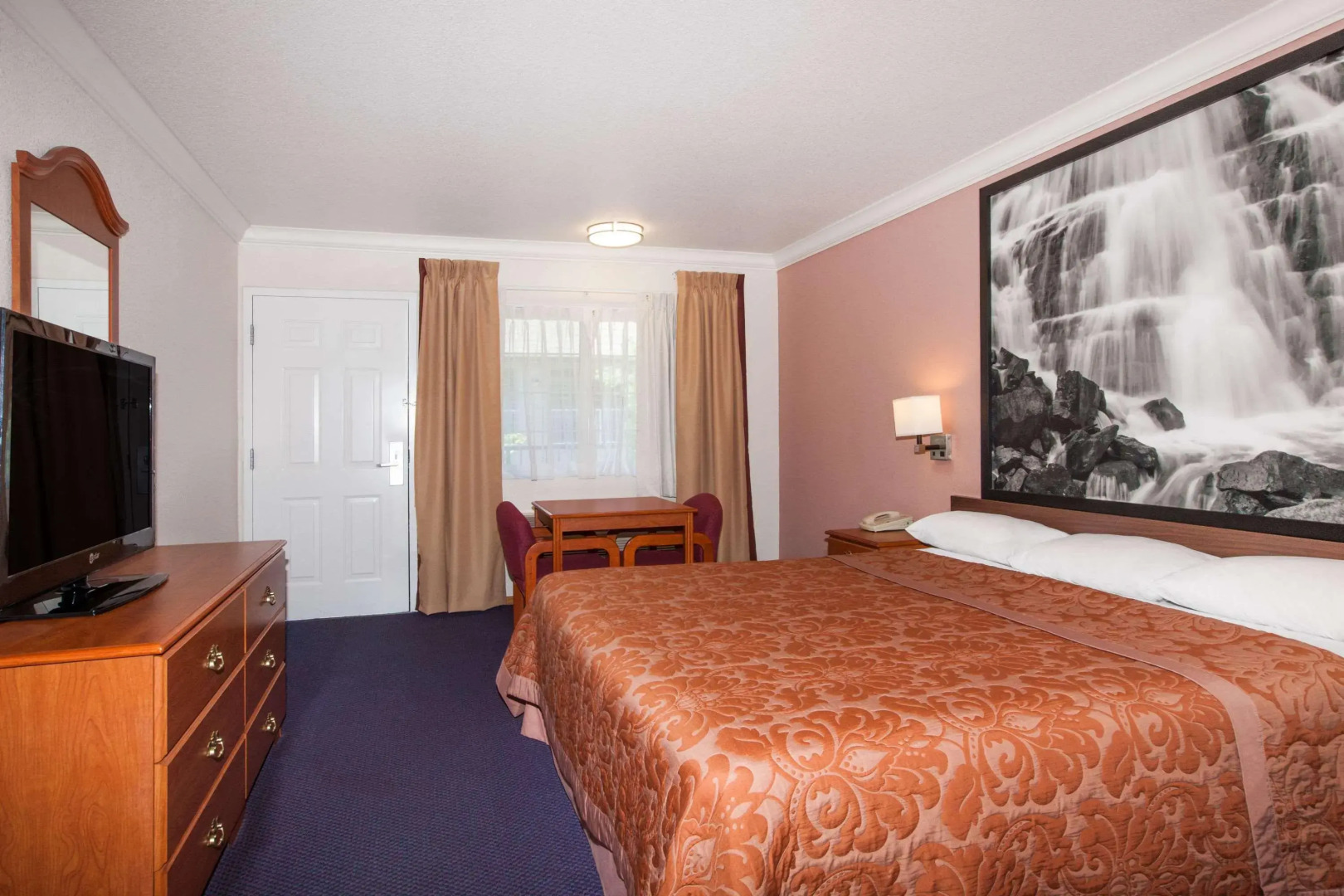 Super 8 By Wyndham Willits