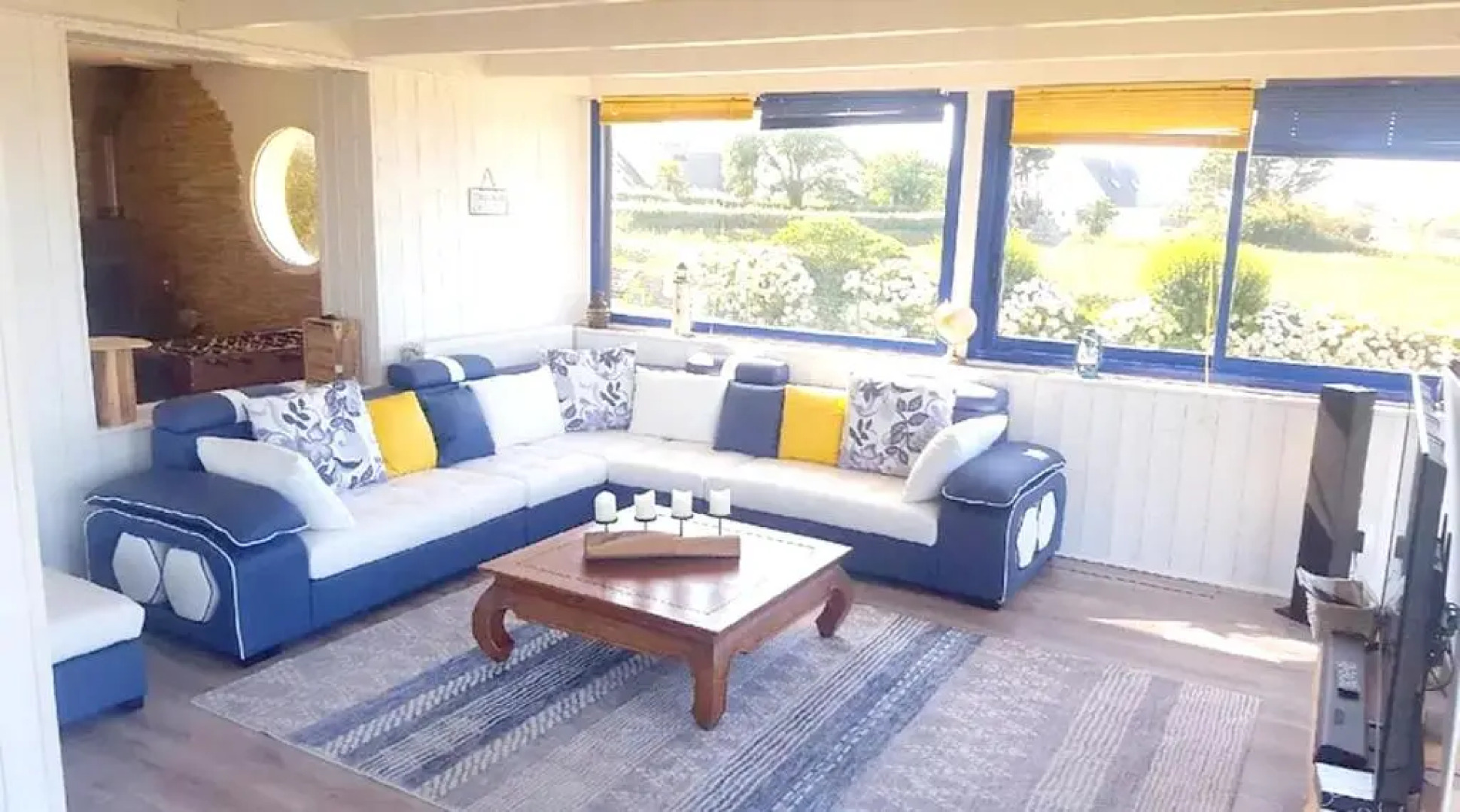 Villa de 4 chambres avec vue sur la mer piscine privee et jardin clos a Le Conquet