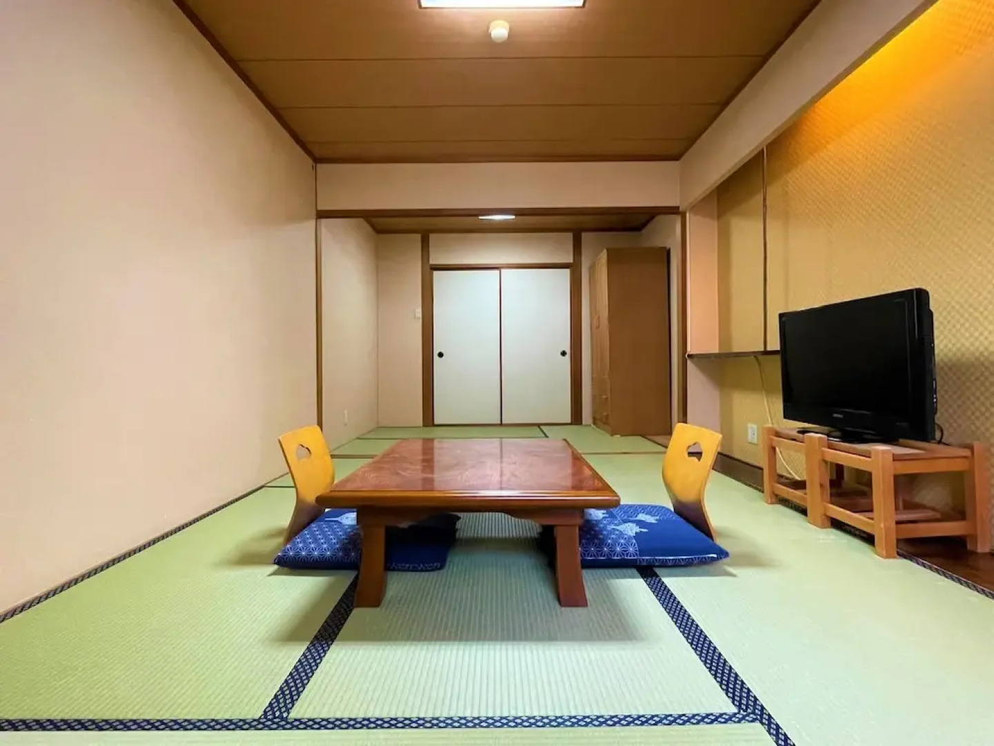 Dochu Land Shin Onsen