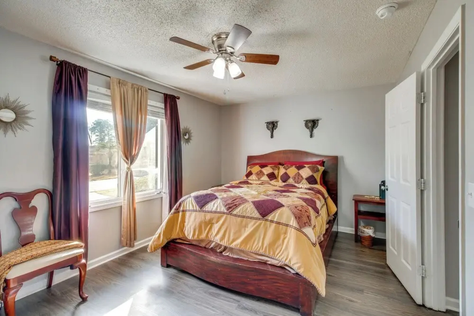 Easy Access to I-77 & I-20: Columbia Duplex!