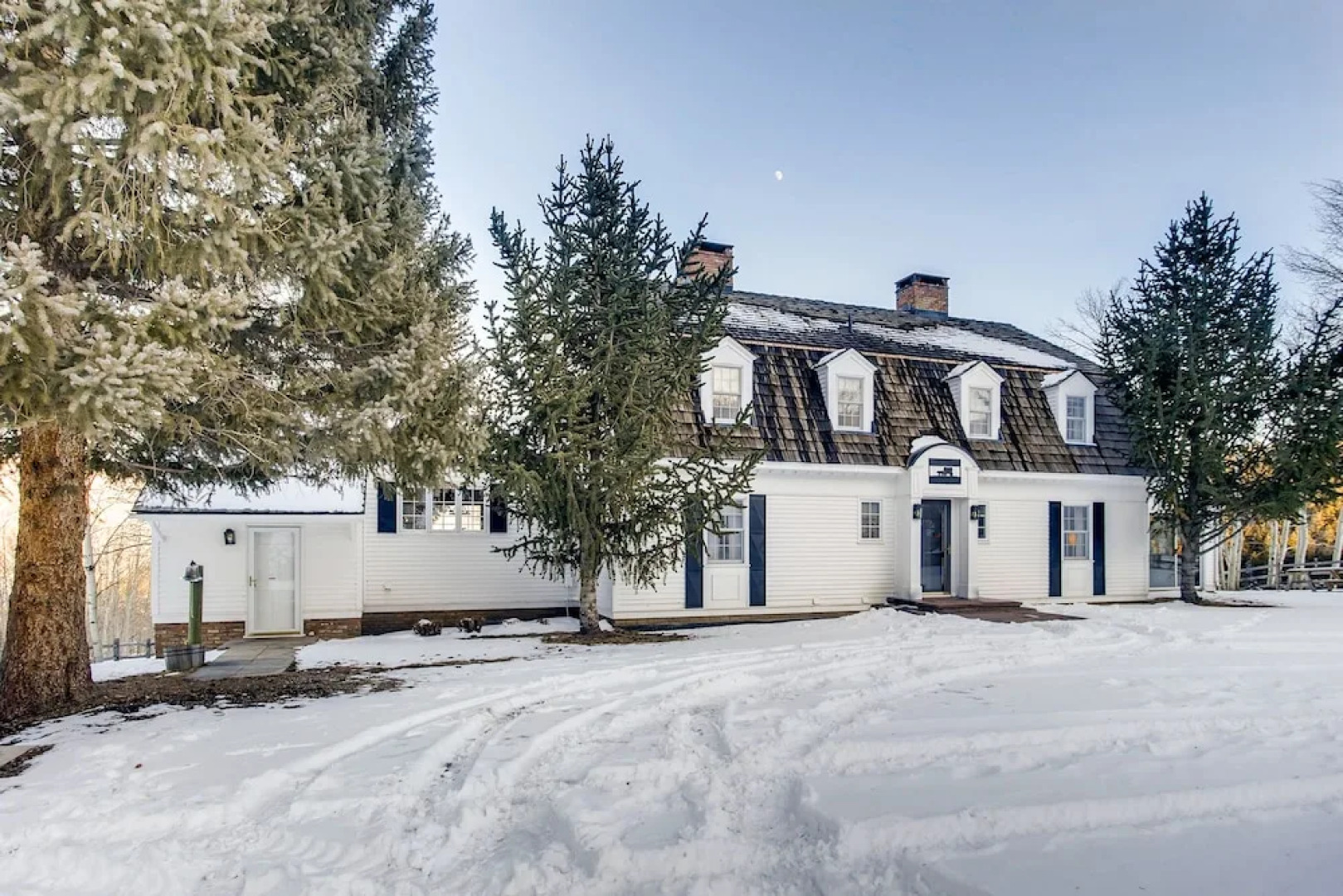 County Road Home 1761