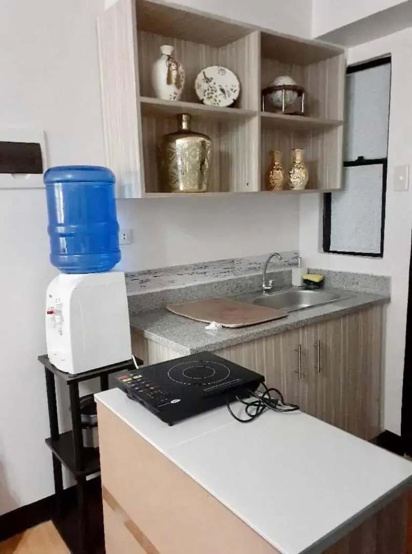 Estien’s cozy condo to stay with kitchen