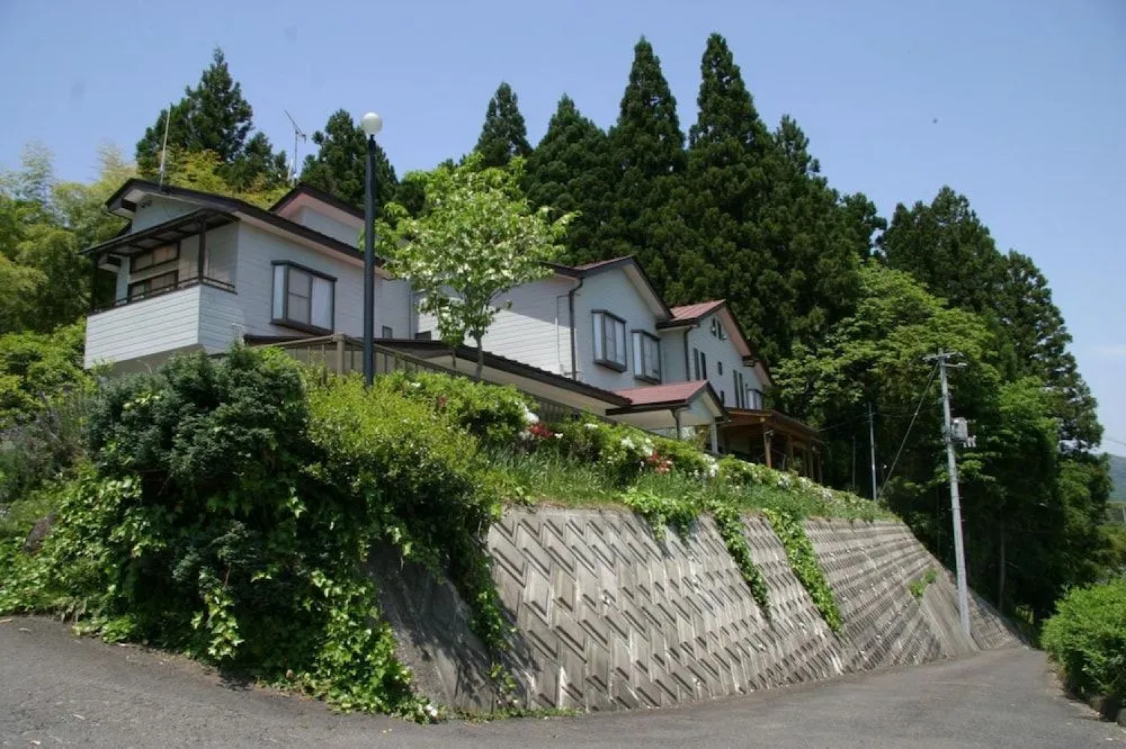 Youth Guest House ATOMA - Hostel