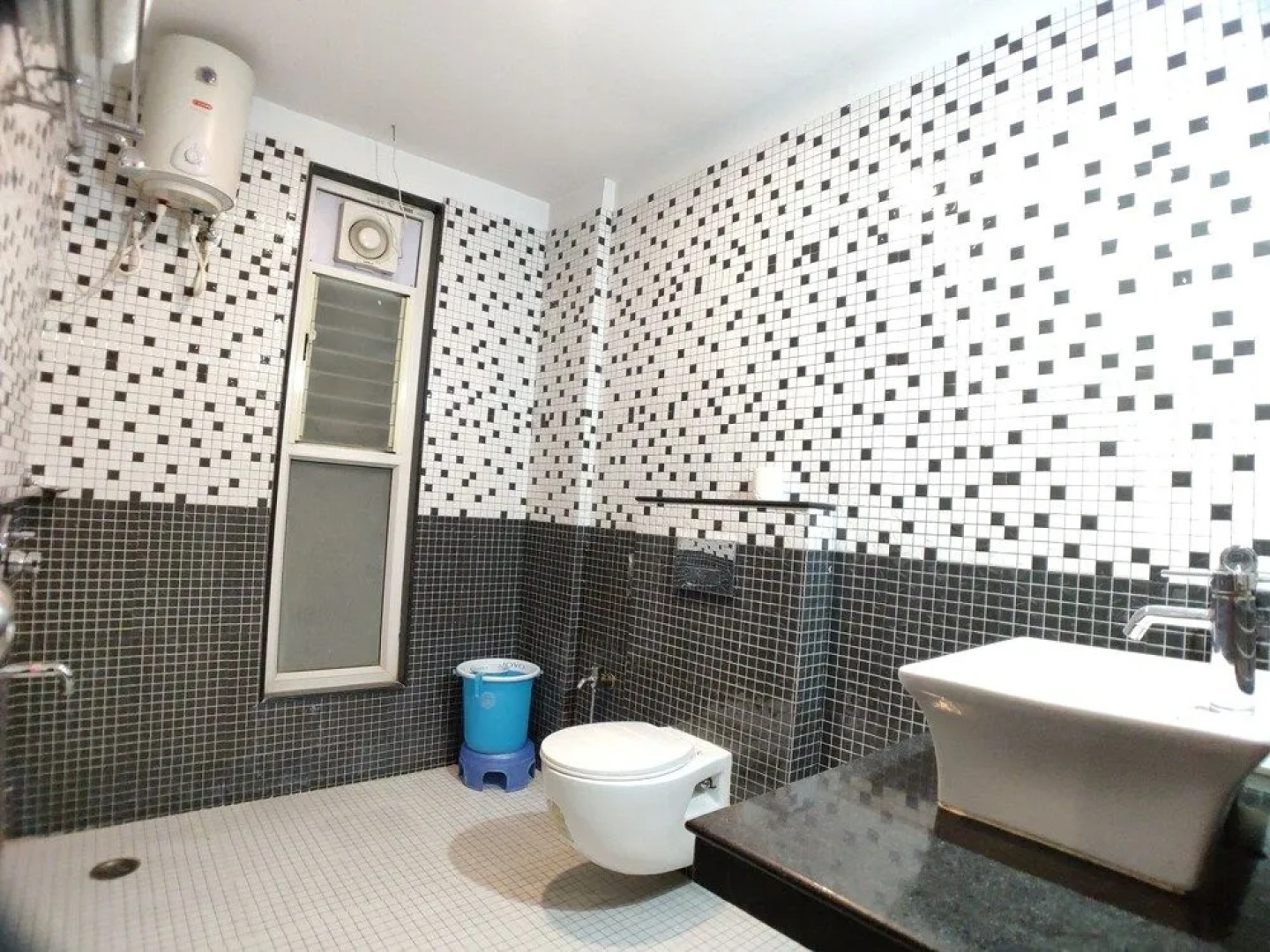 Hotel Landmark Residency