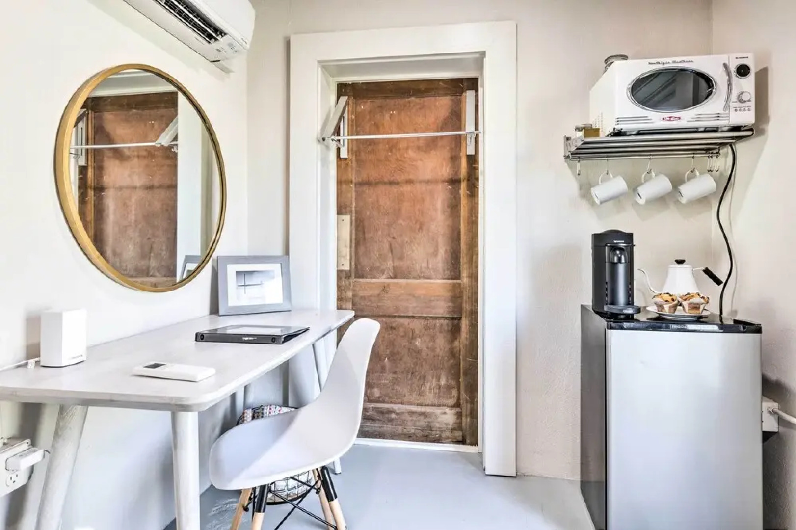 Downtown Bay St Louis Apt < 1 Mile to Coast!