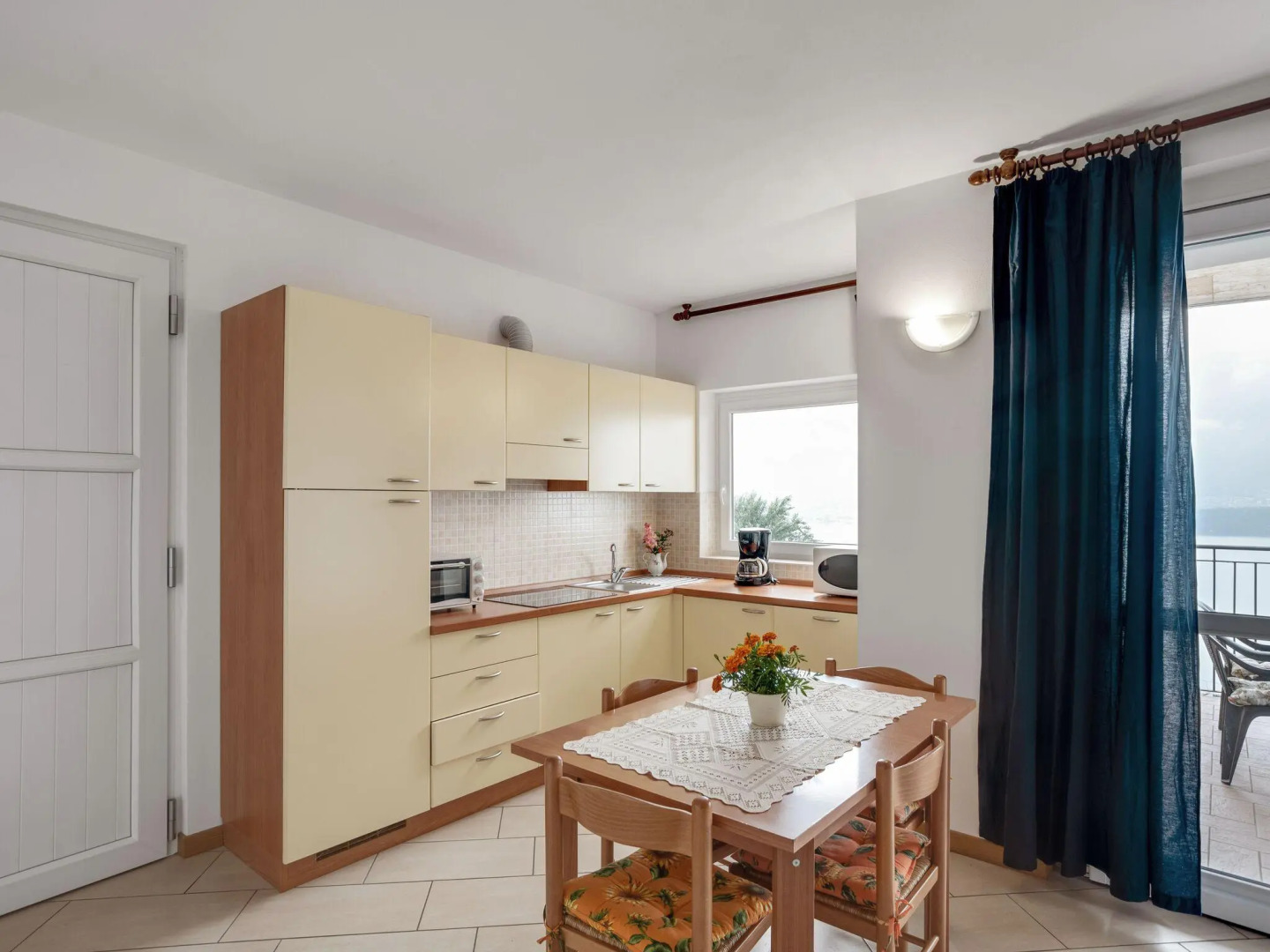 Belvilla by OYO Vercana Trilo 6 pax