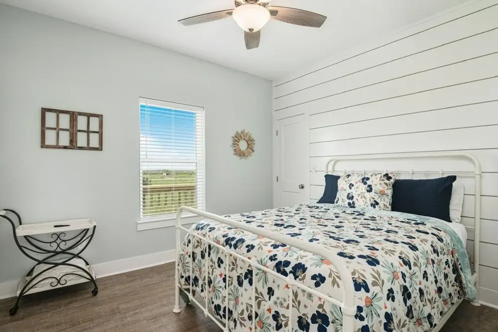 Twin Tides 4 Bedroom Home by Redawning