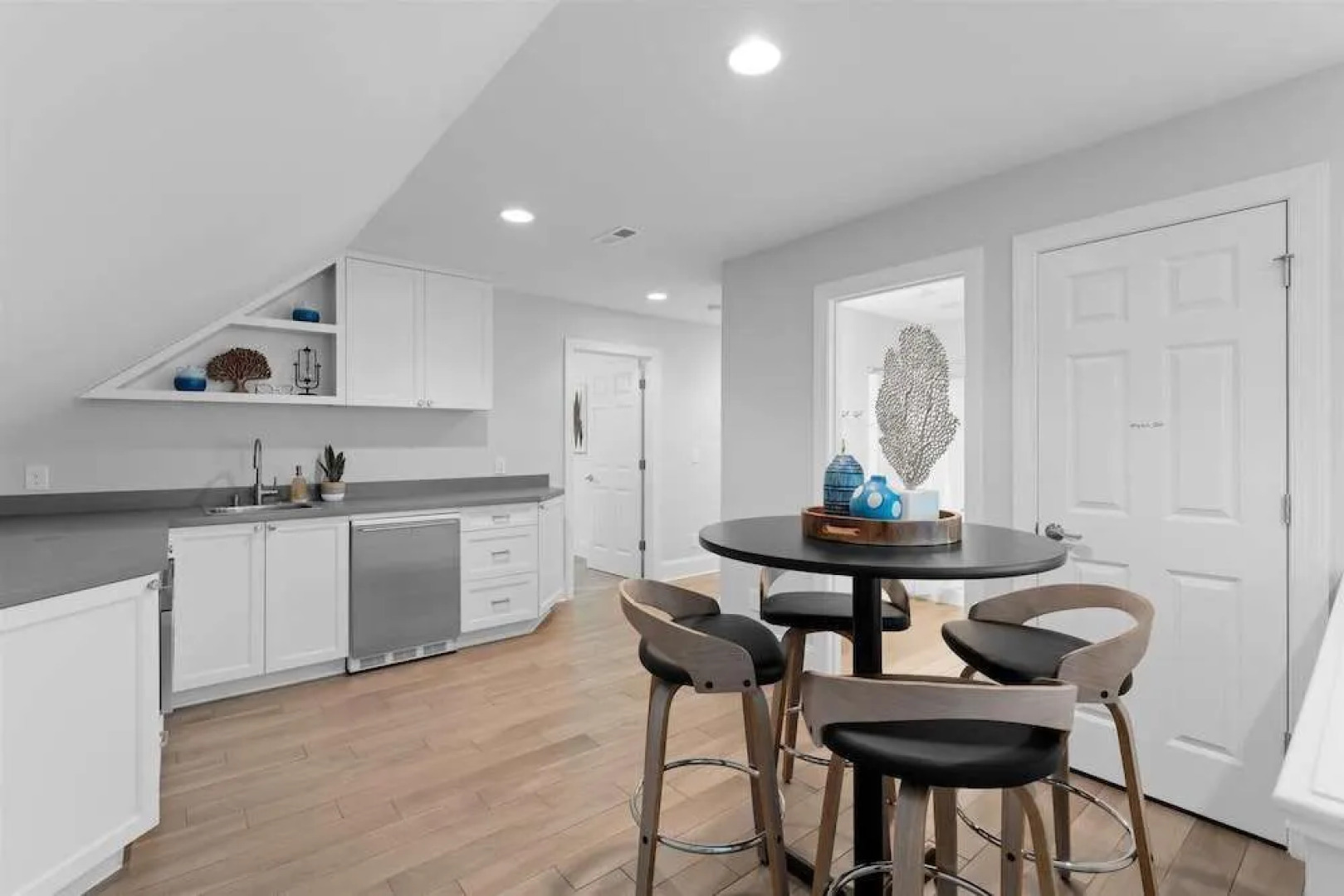 Grand Bay W/hot Tub, 440' Shoreline & Optional Boat Rental